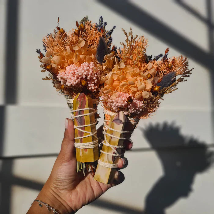 Mookaite Crystal Meanings & Properties | Dante's Luxury