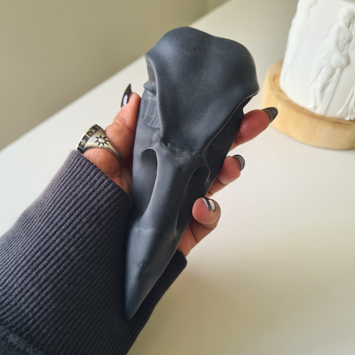 Obsidian Raven Skull | Appx 13.5 cm