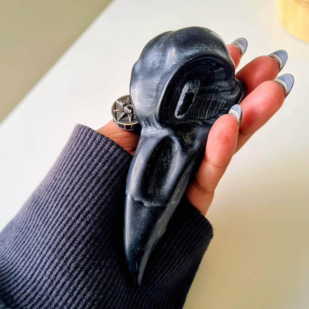 Obsidian Raven Skull | C | Appx 10 cm | Small Size