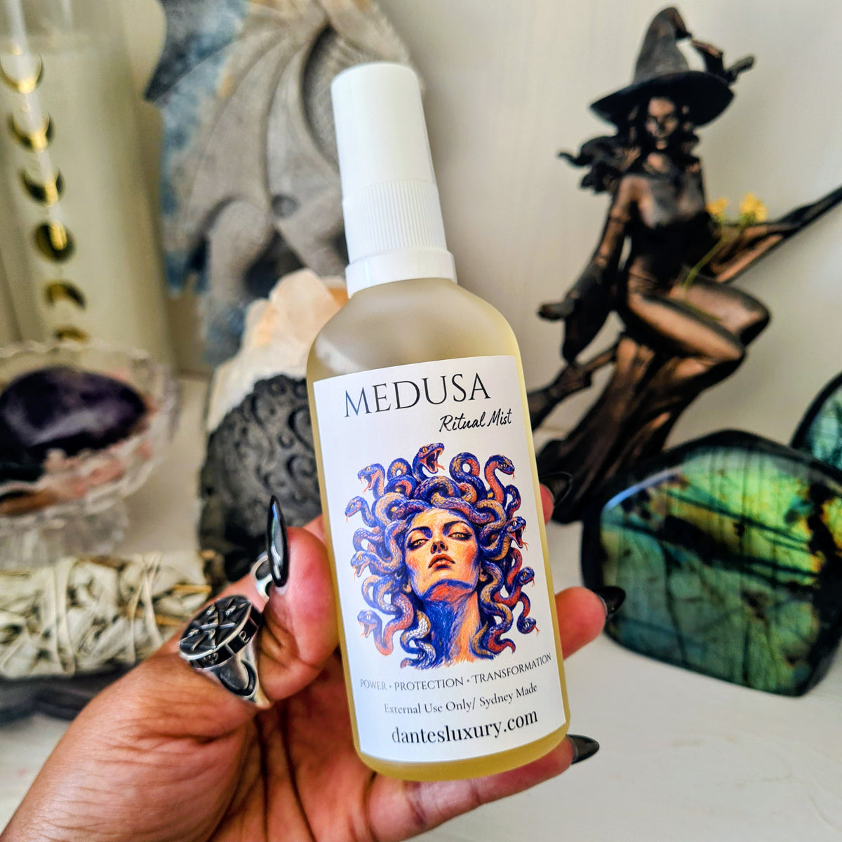 Medusa Ritual Mist – Sandalwood | Protection, Power & Transformation | 90ml