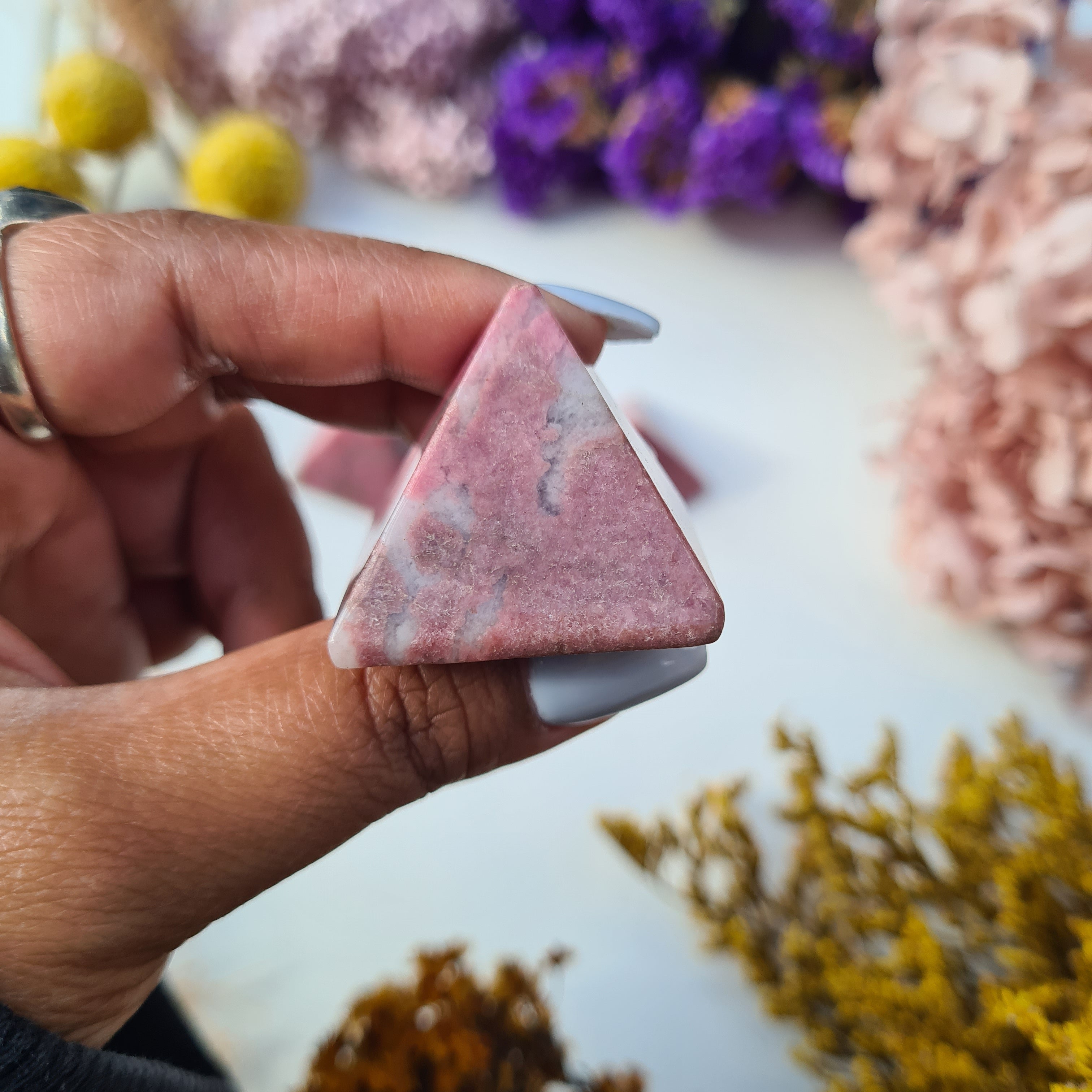 Rhodonite Pyramid | 1 Piece