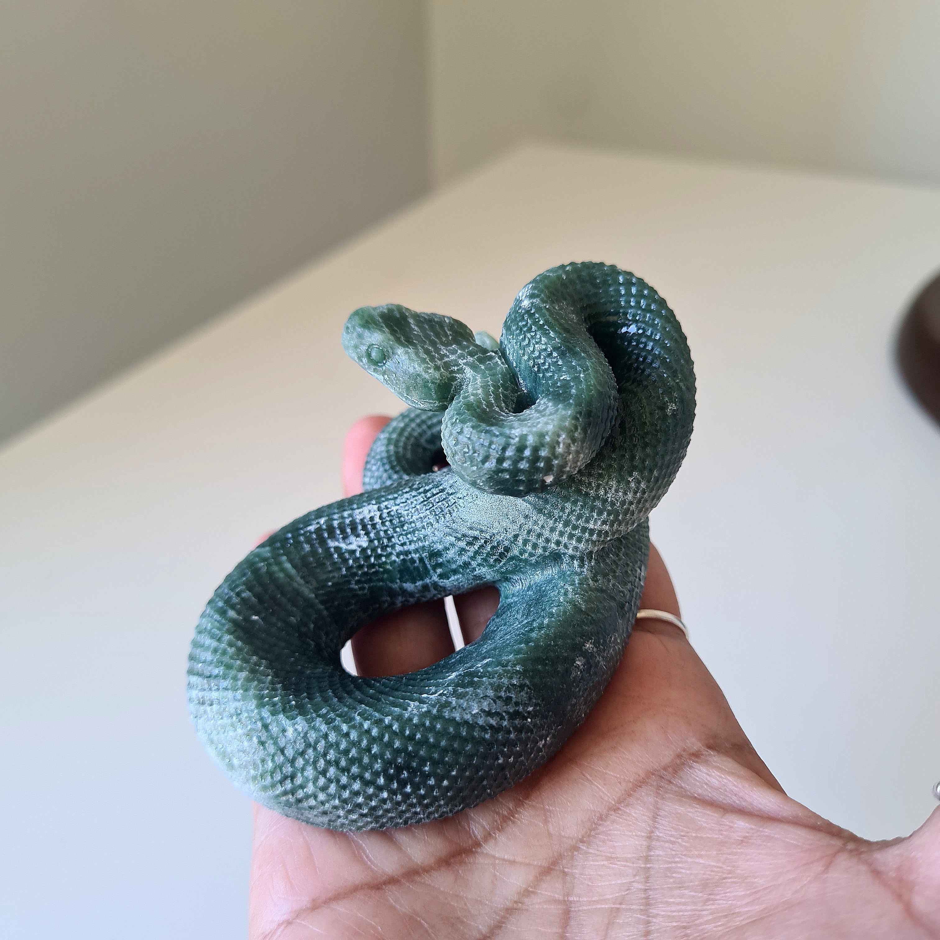 Viper Carving | D