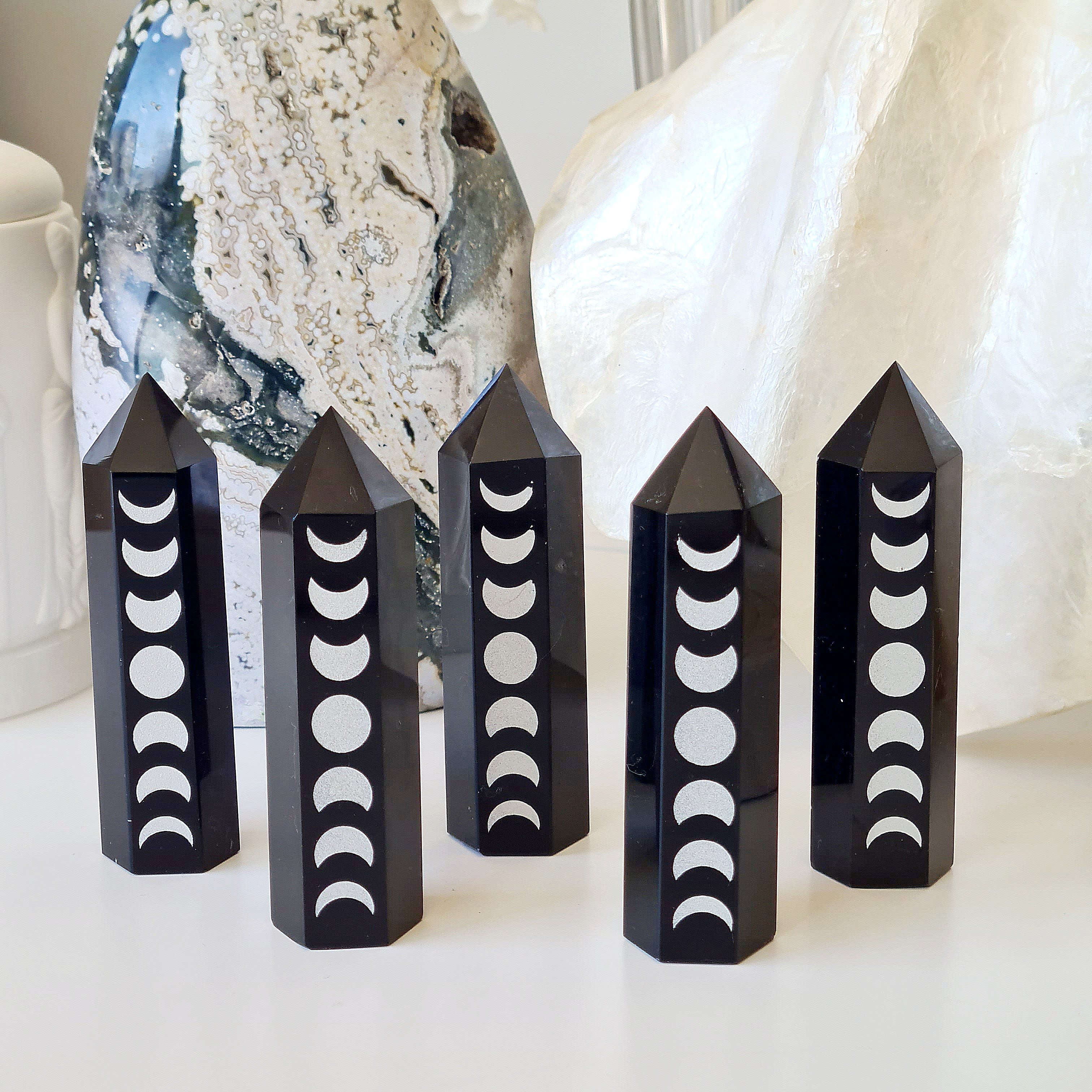 Luna Point | Black Obsidian | 1 Piece
