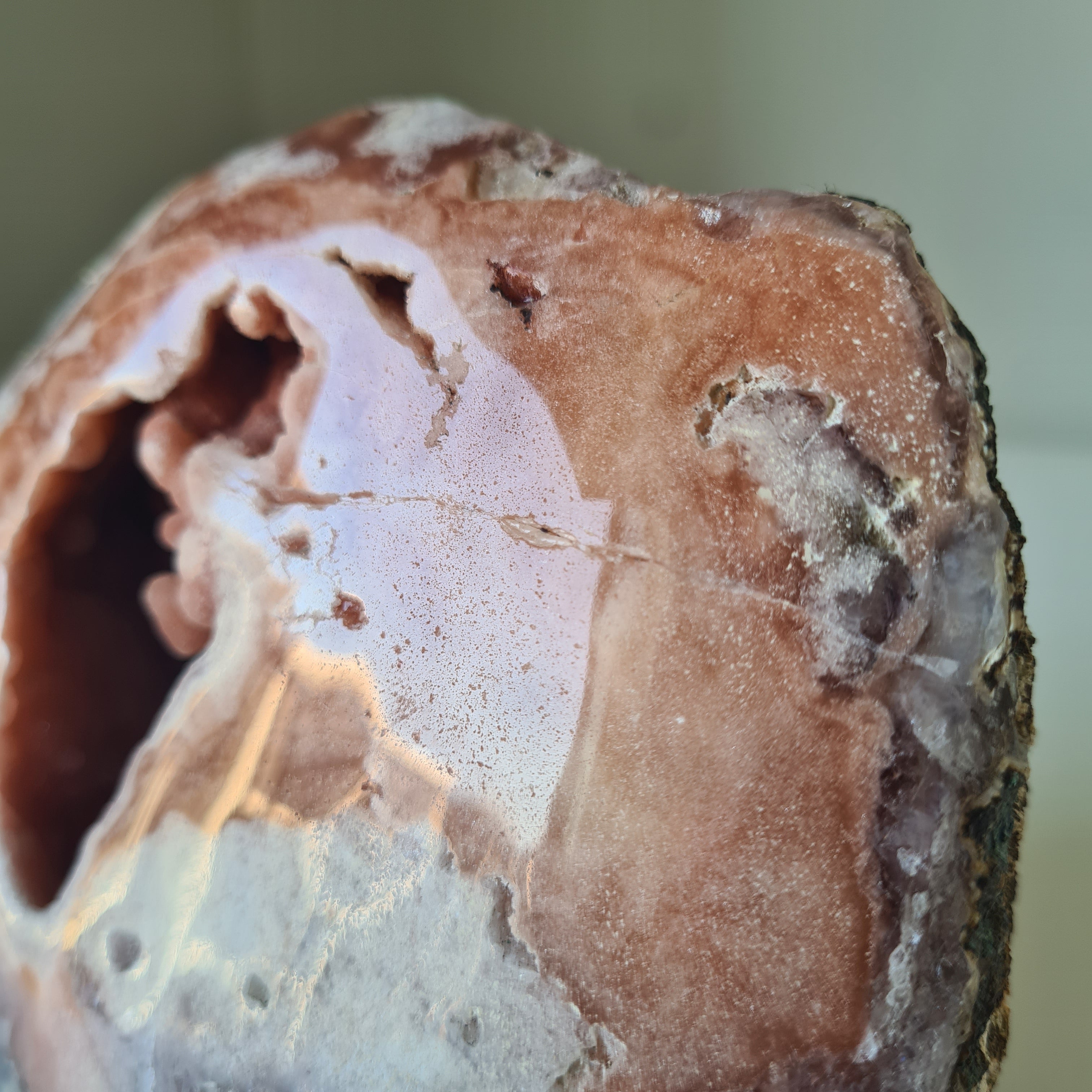 Pink Amethyst | 1.7 kg