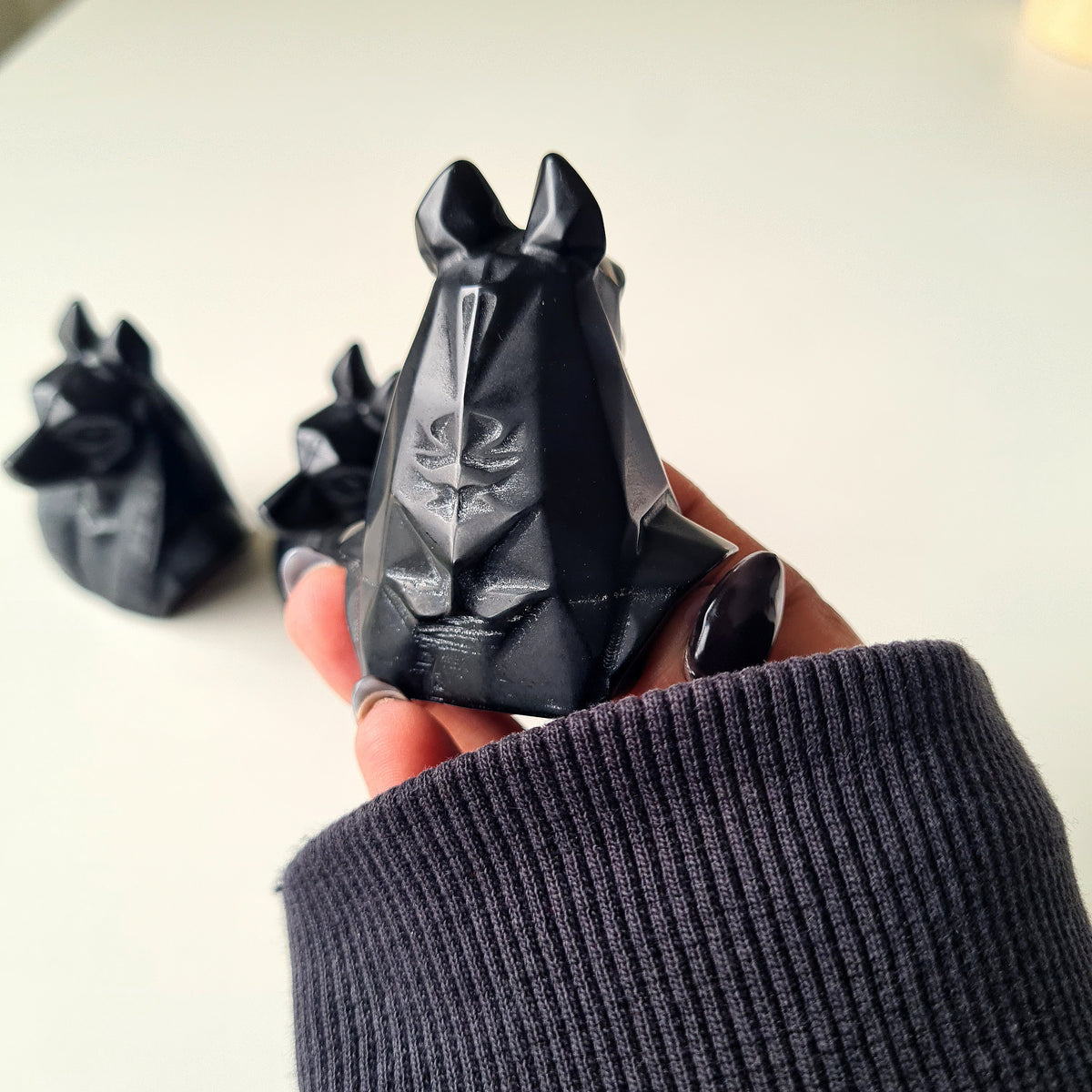 Anubis |Obsidian |Intutively Picked | 1 Piece