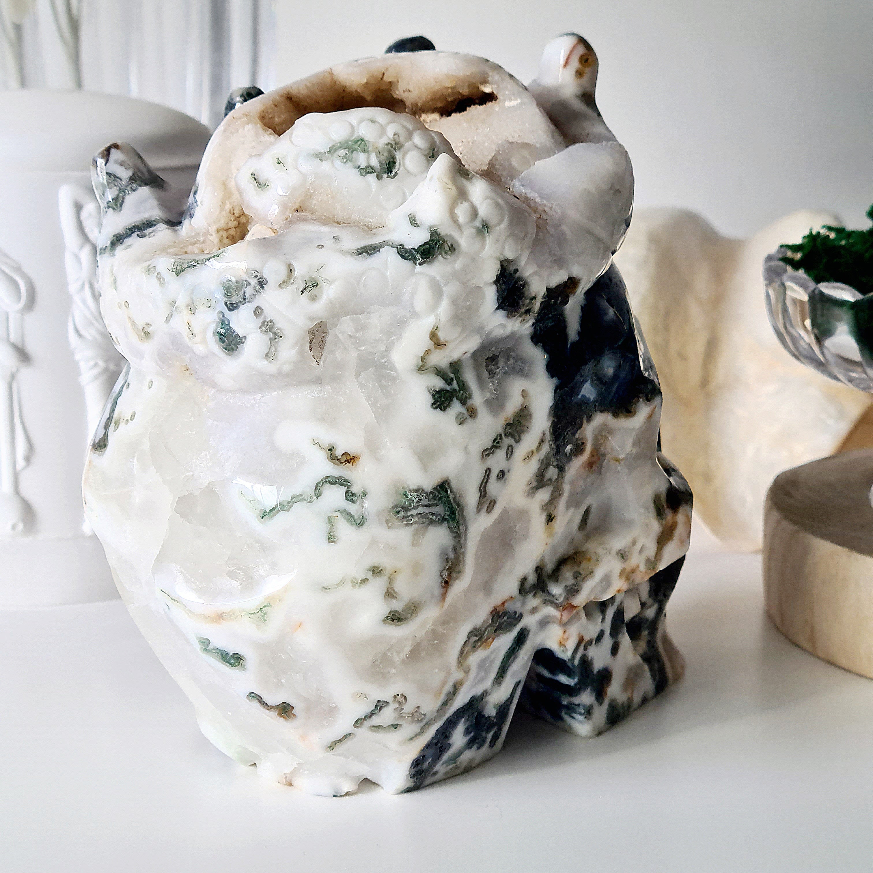 The last King | Moss Agate Skull Carving | 2.4 kg