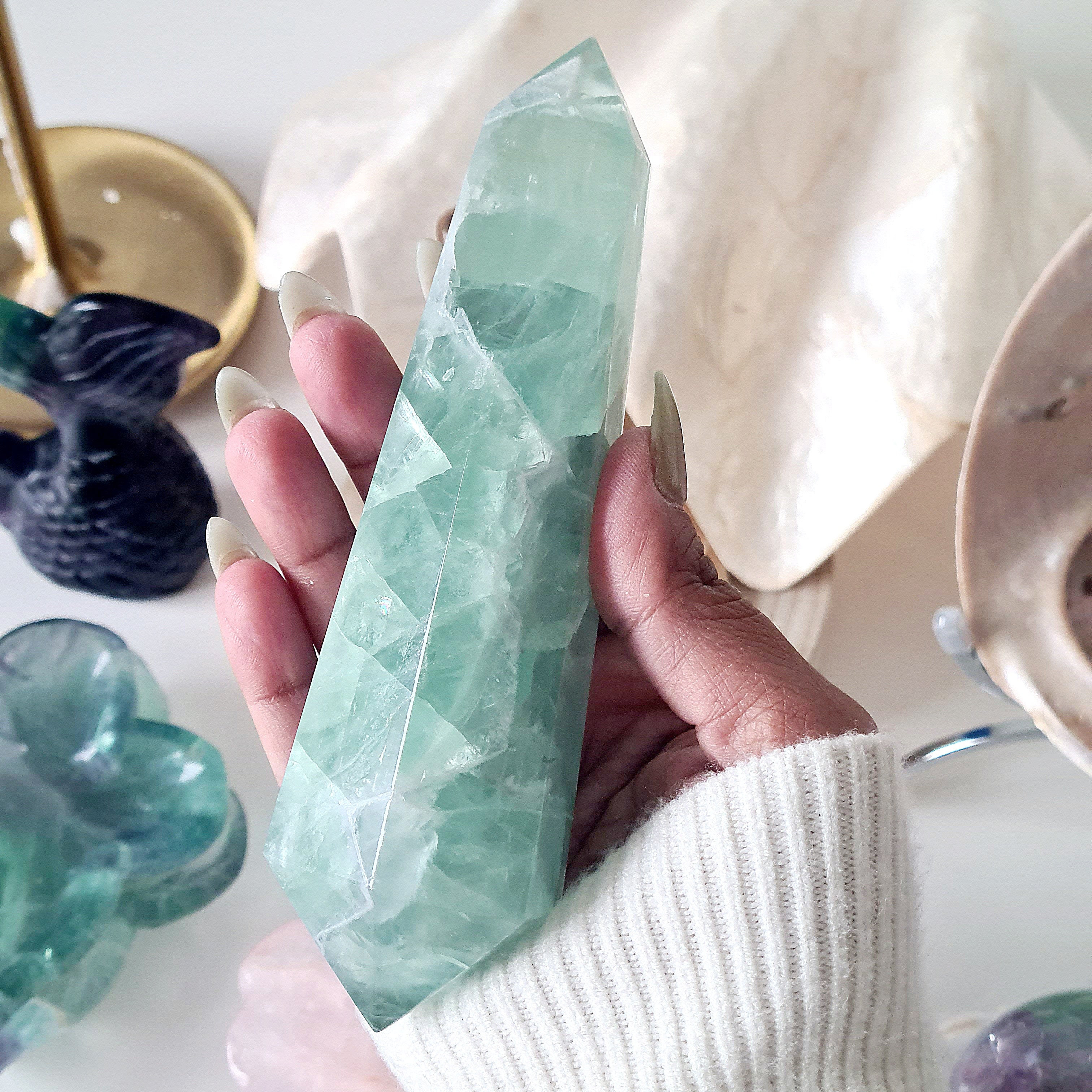 Fluorite DT with stand | D | 334 g | 14 cm