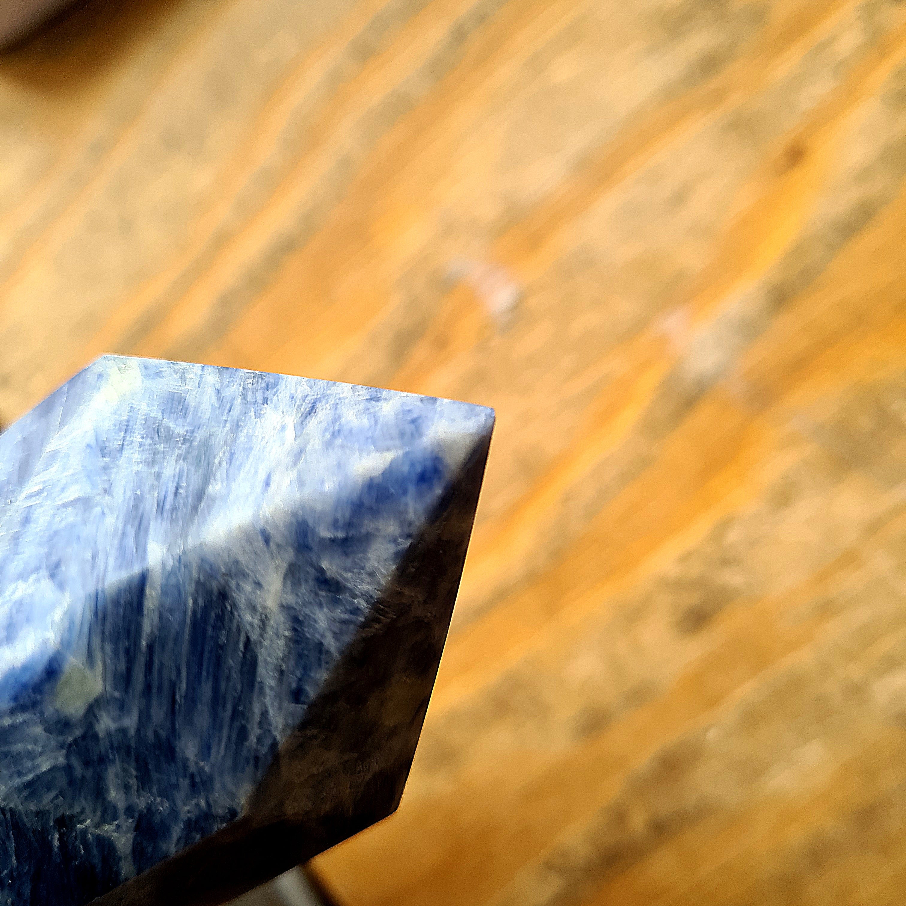 Blue Kyanite | 760 g | 23.5 cm