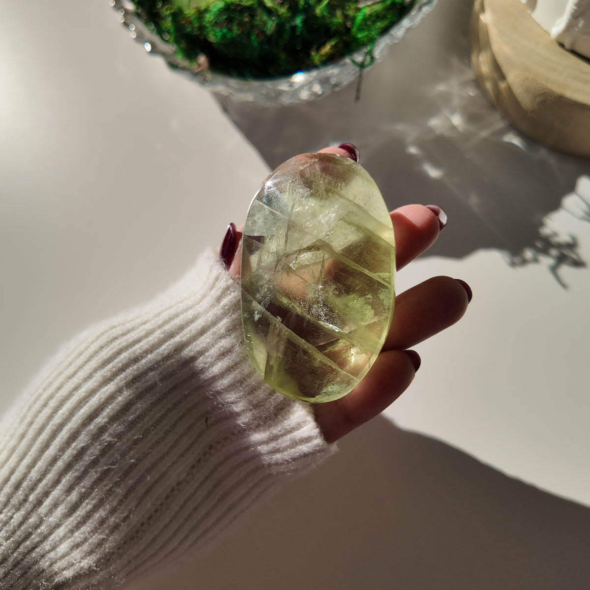 Green Fluorite Pocket Stone | L | 5.9 cm | Focus & Zen