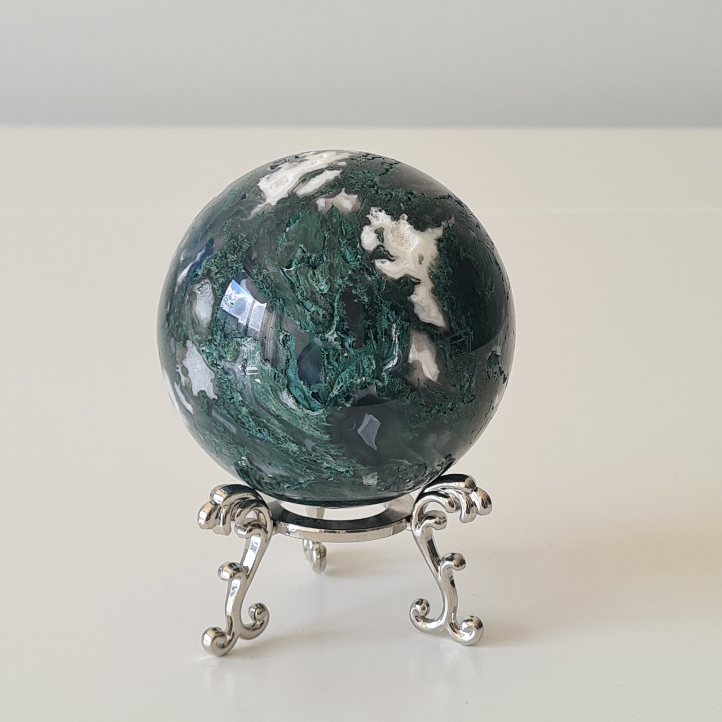 Moss Agate Sphere | 761 g