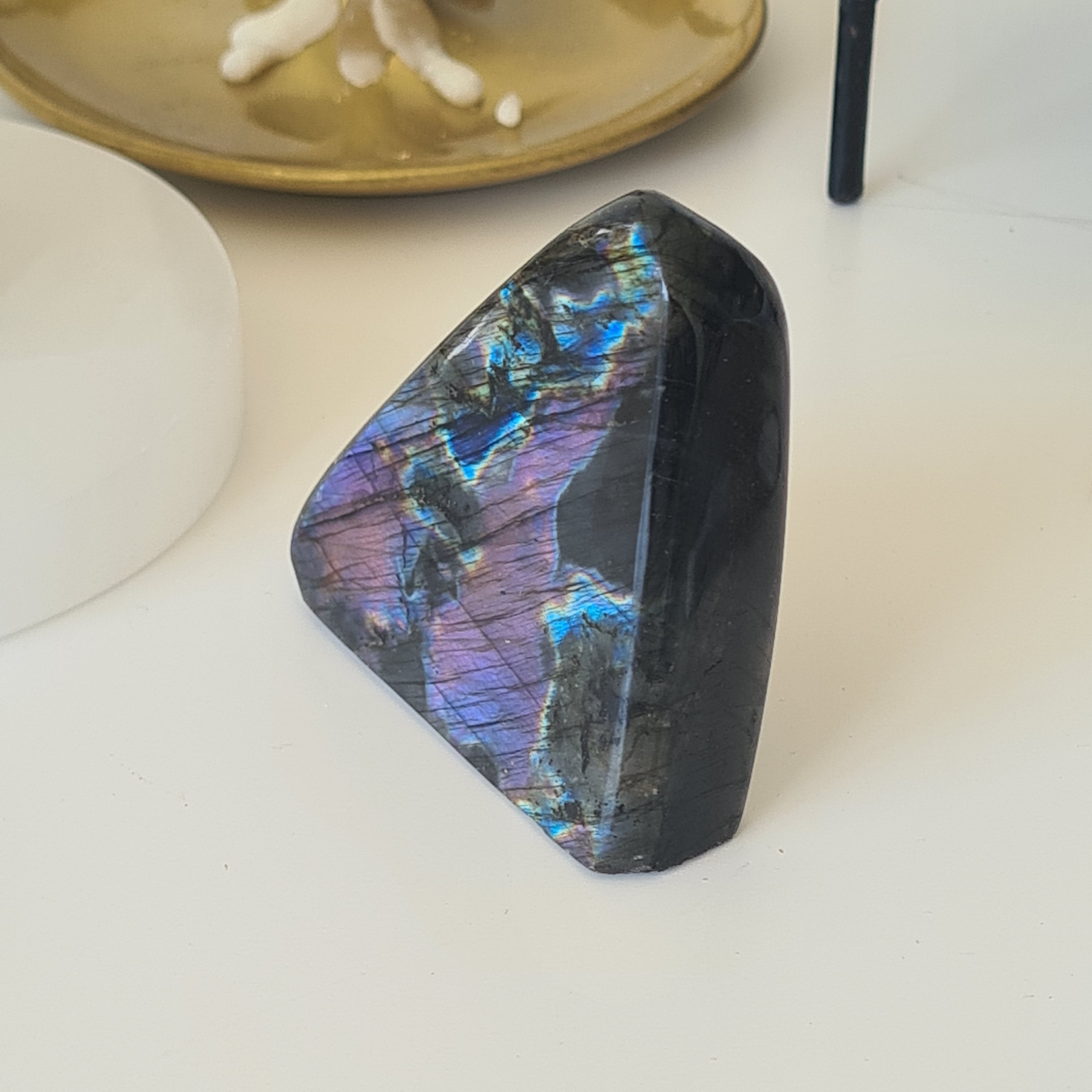 Labradorite Free Form