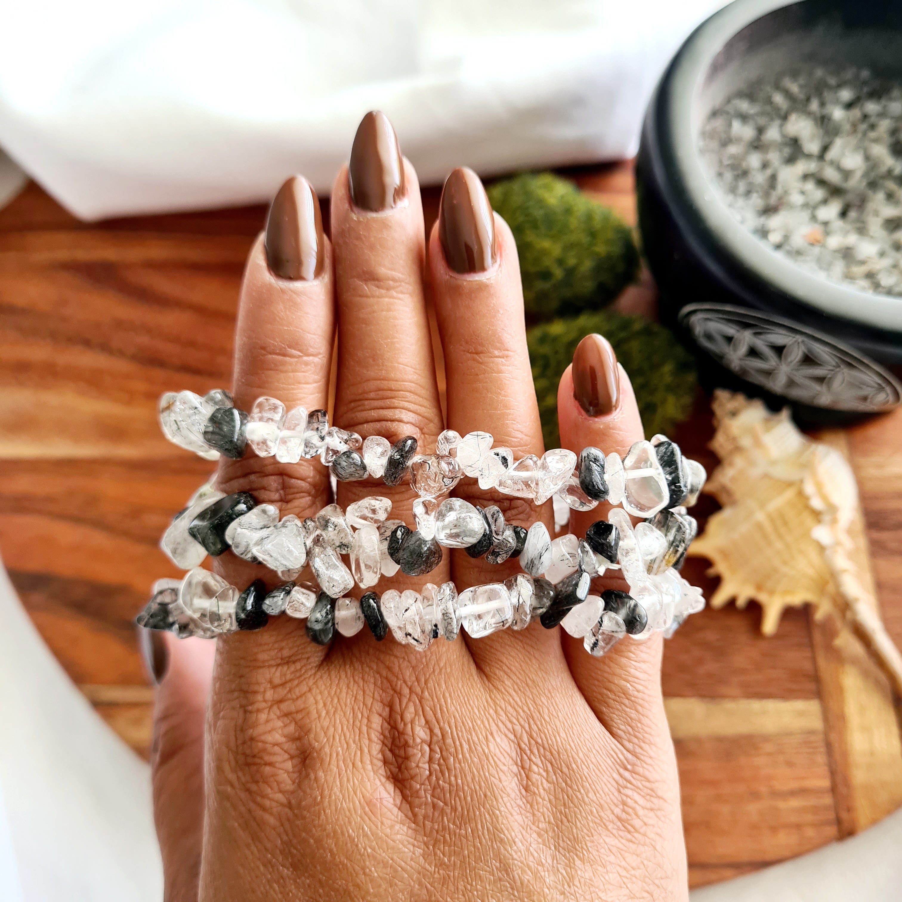 Tourmalinated Quartz Crystal Chips Bracelet | 1 Piece