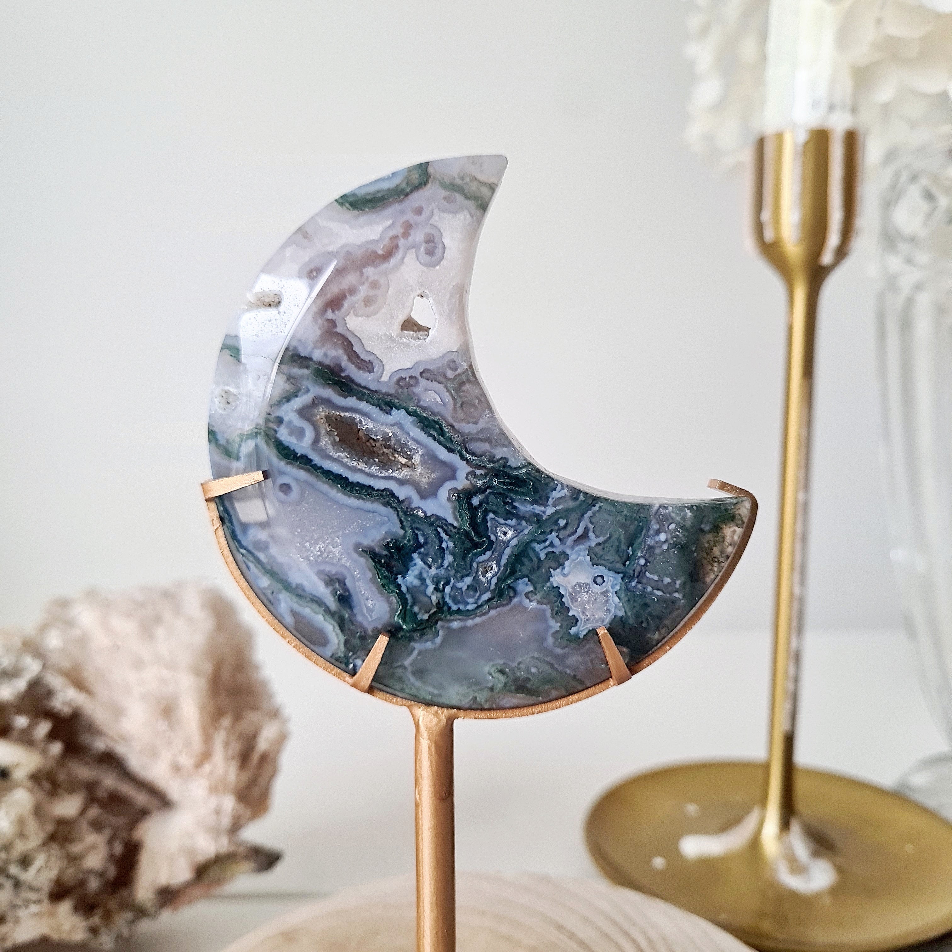 Moss Agate Luna π | 8 | 7.9 cm