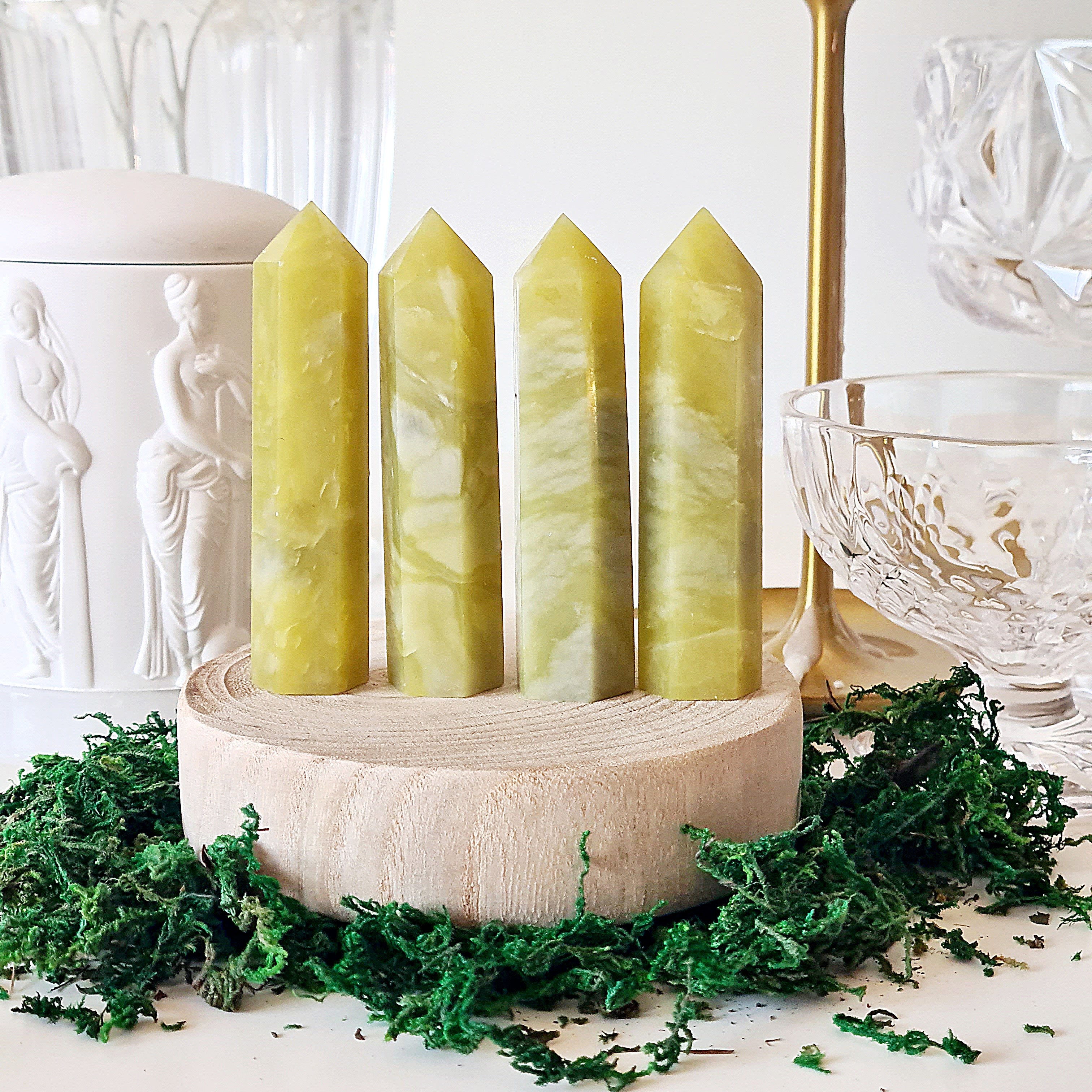 Jade Crystal Point | 1 Piece