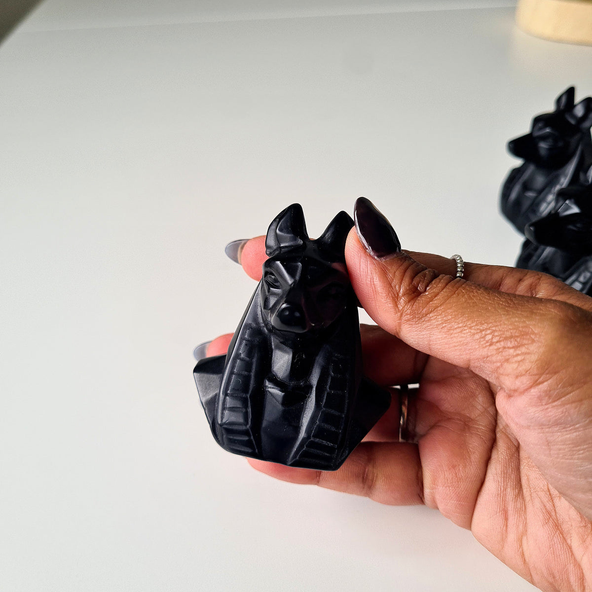 Anubis |Obsidian |Intutively Picked | 1 Piece