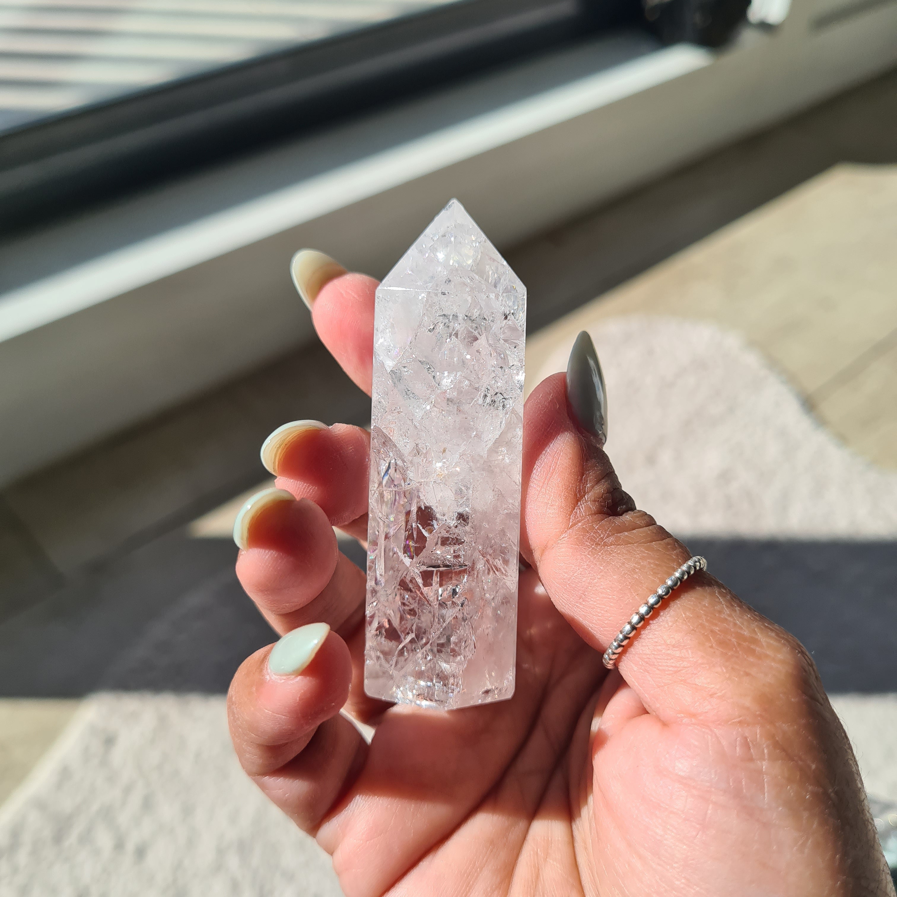 Crackled Quartz Point | B