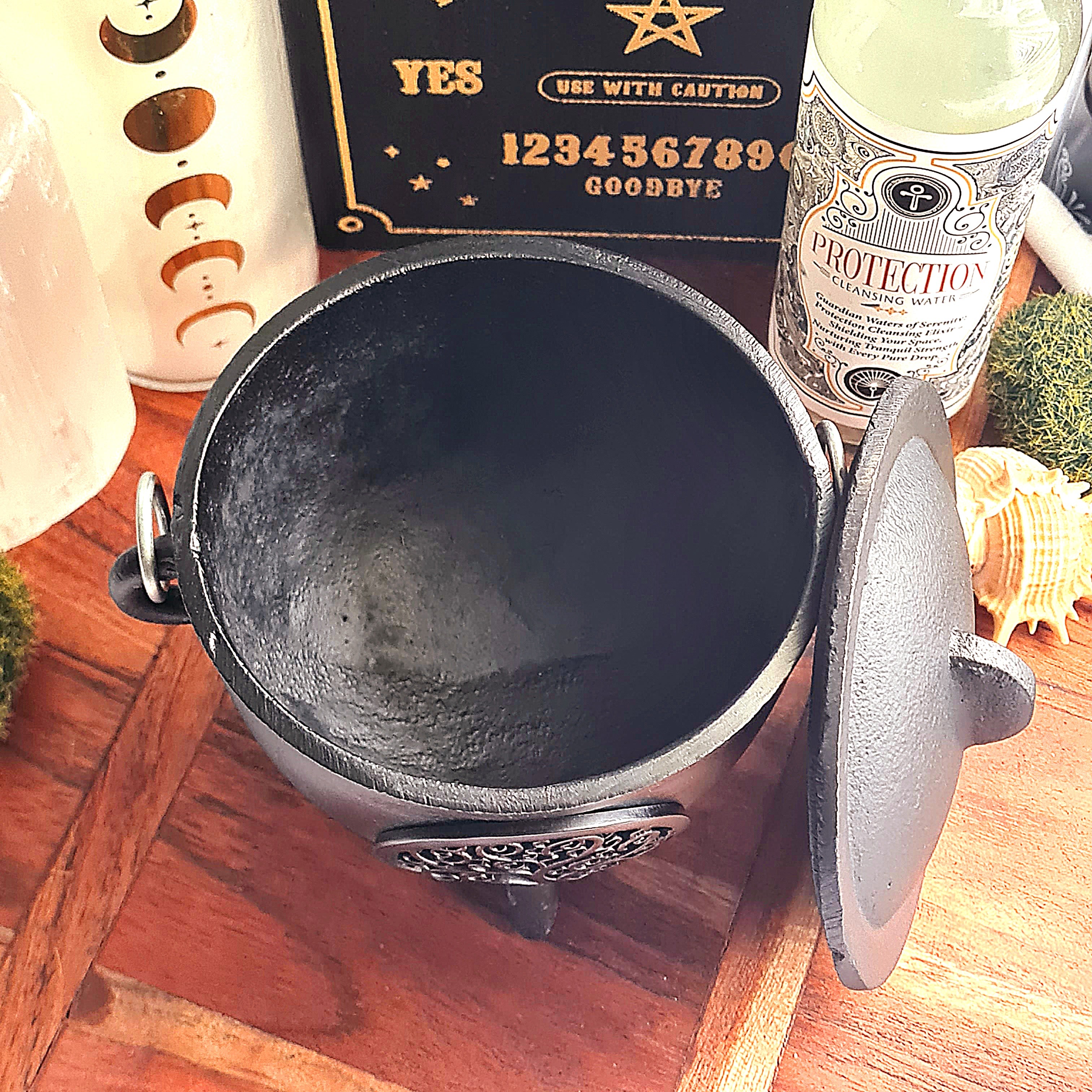 Cast Iron Ritual Cauldron | Tree Of Life