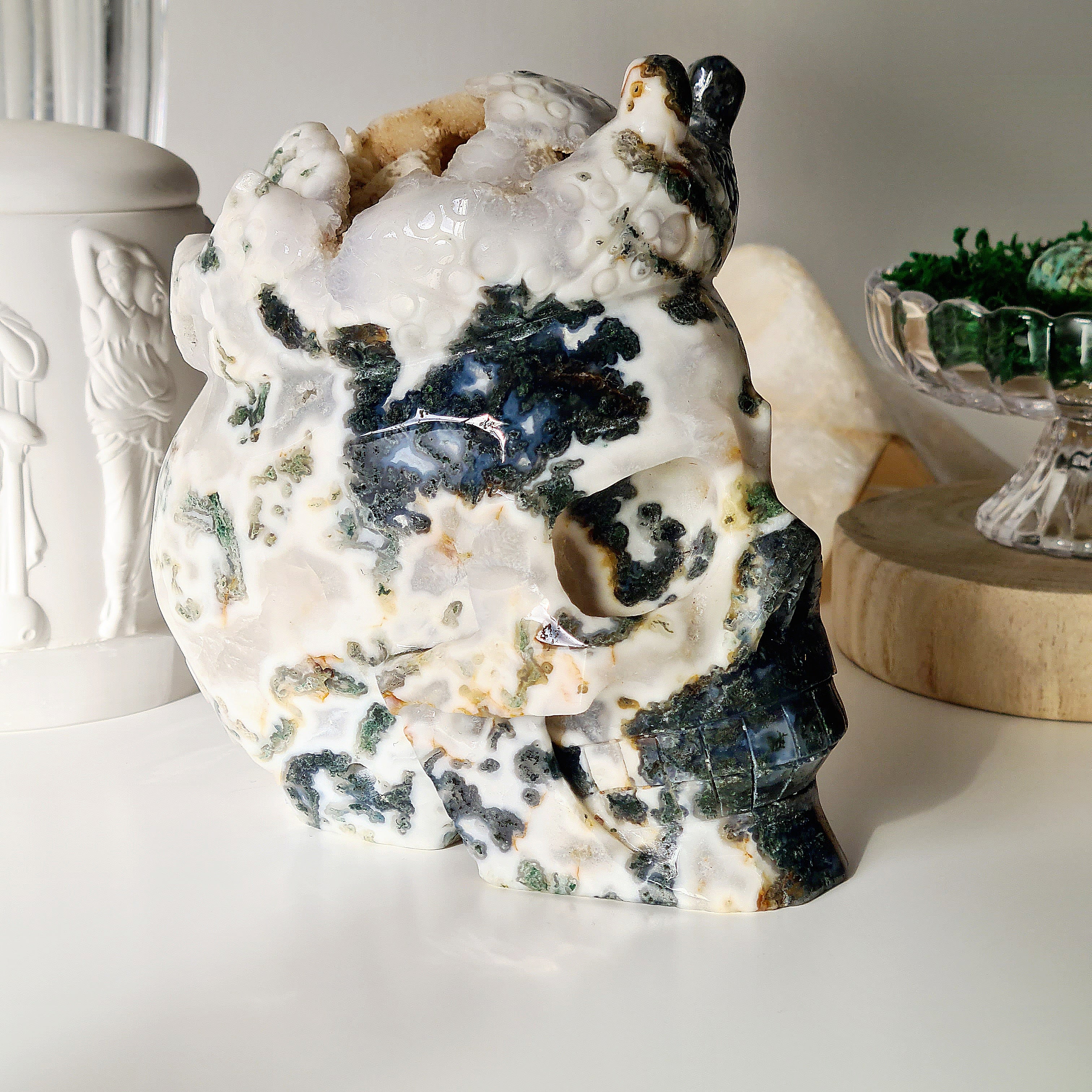 The last King | Moss Agate Skull Carving | 2.4 kg