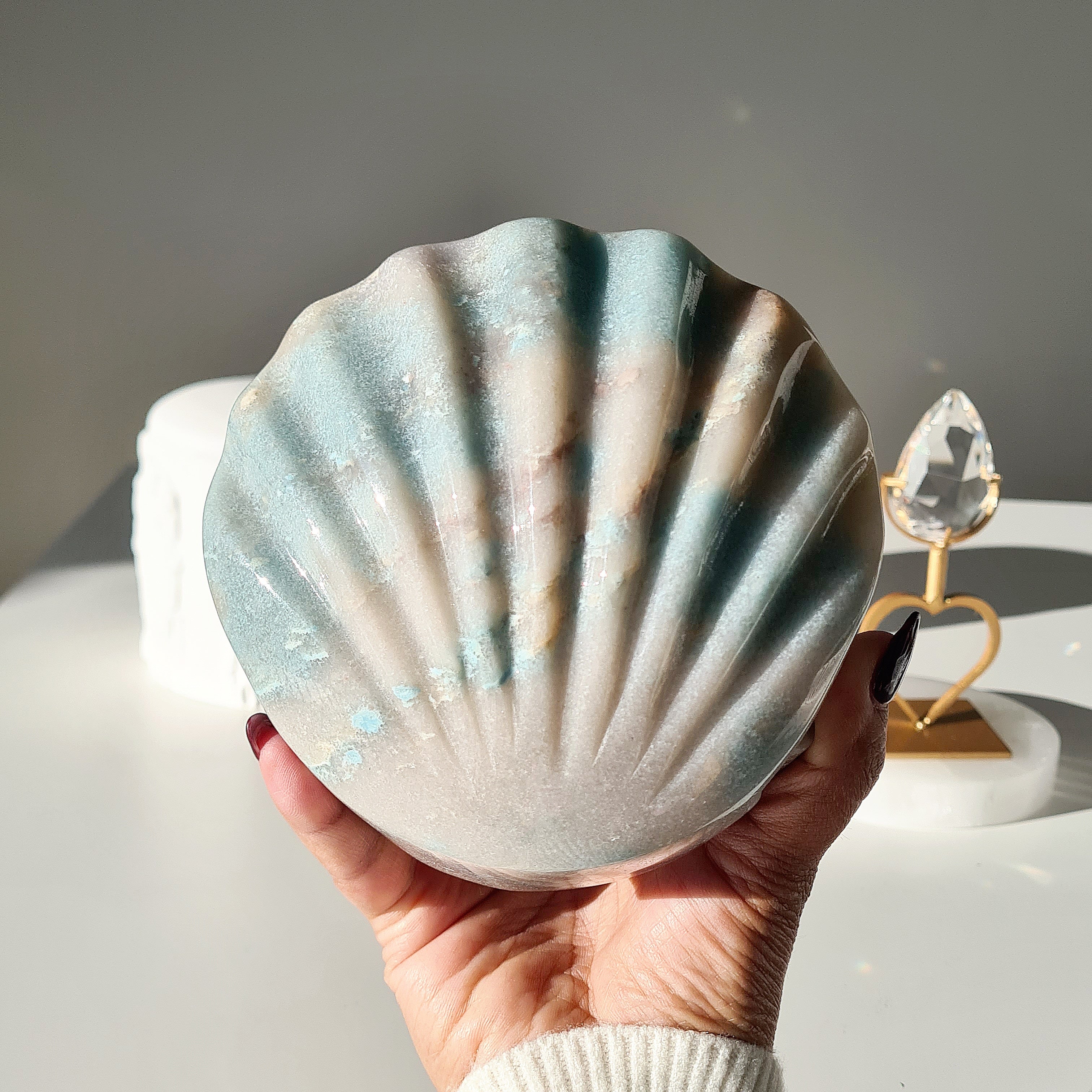 Mermaid Shell| Trolleite Crystal | 830 g