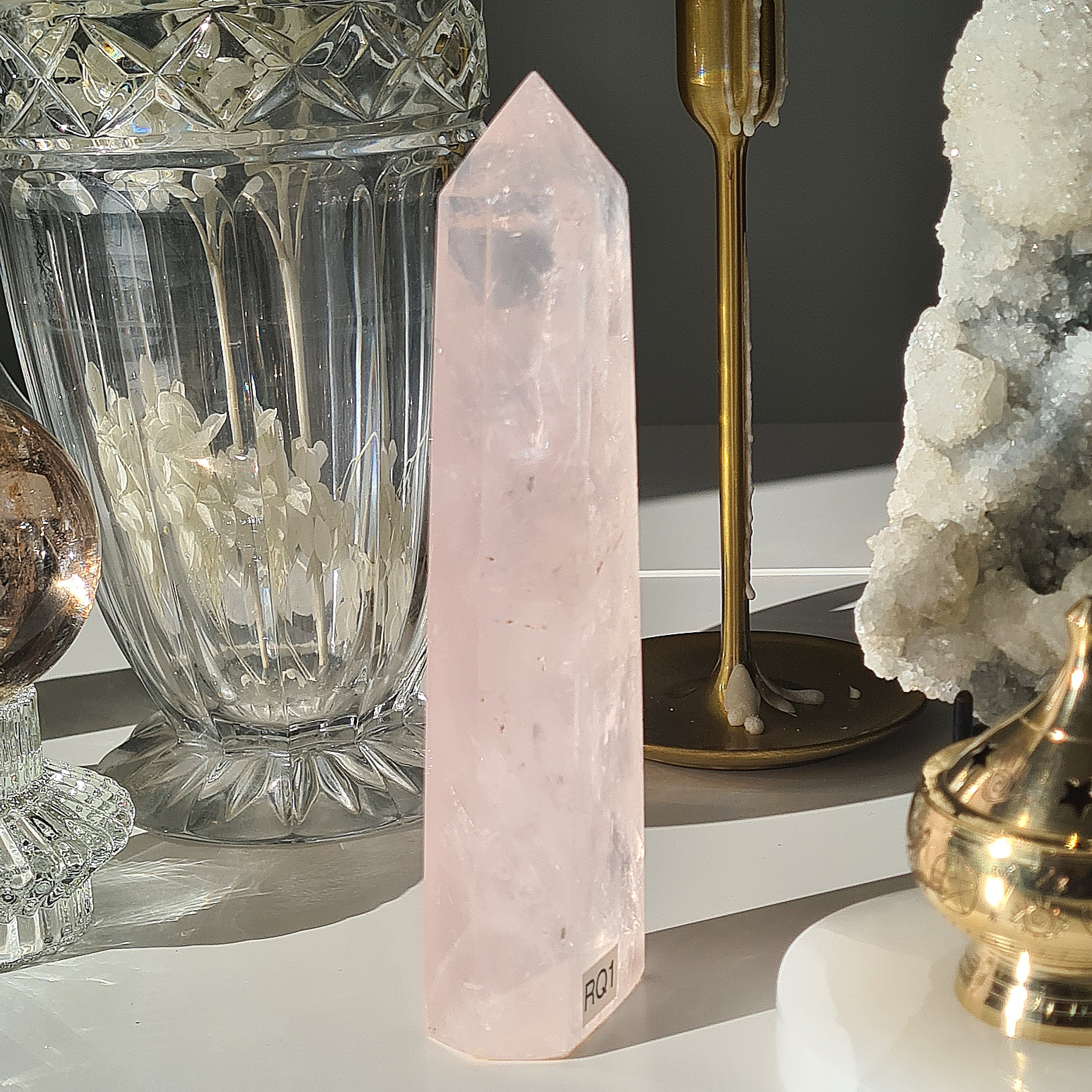 Rose Quartz Tower | Venus | 18.6 cm | Natural
