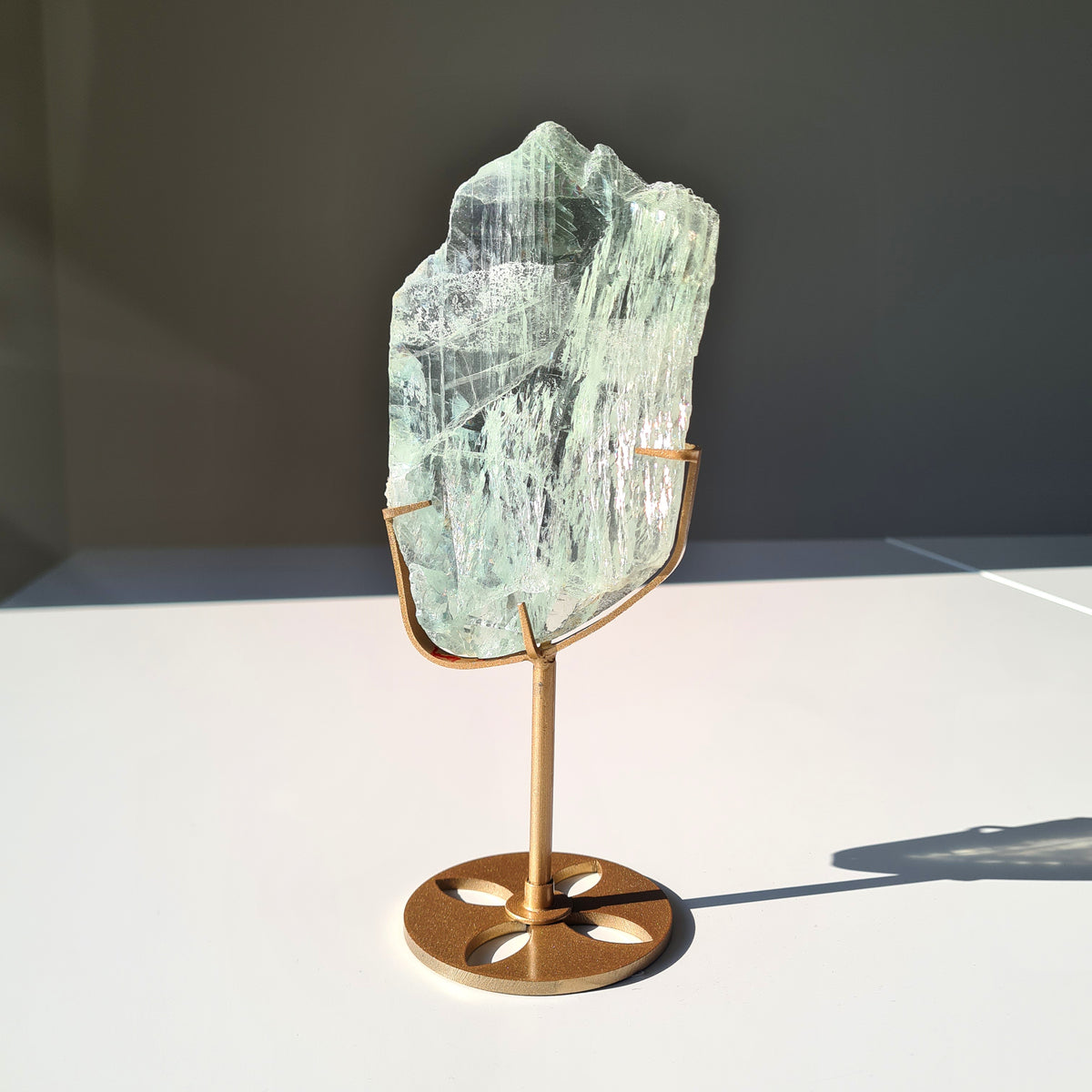 Fluorite Dream Portal On Custom Stand | Piece R