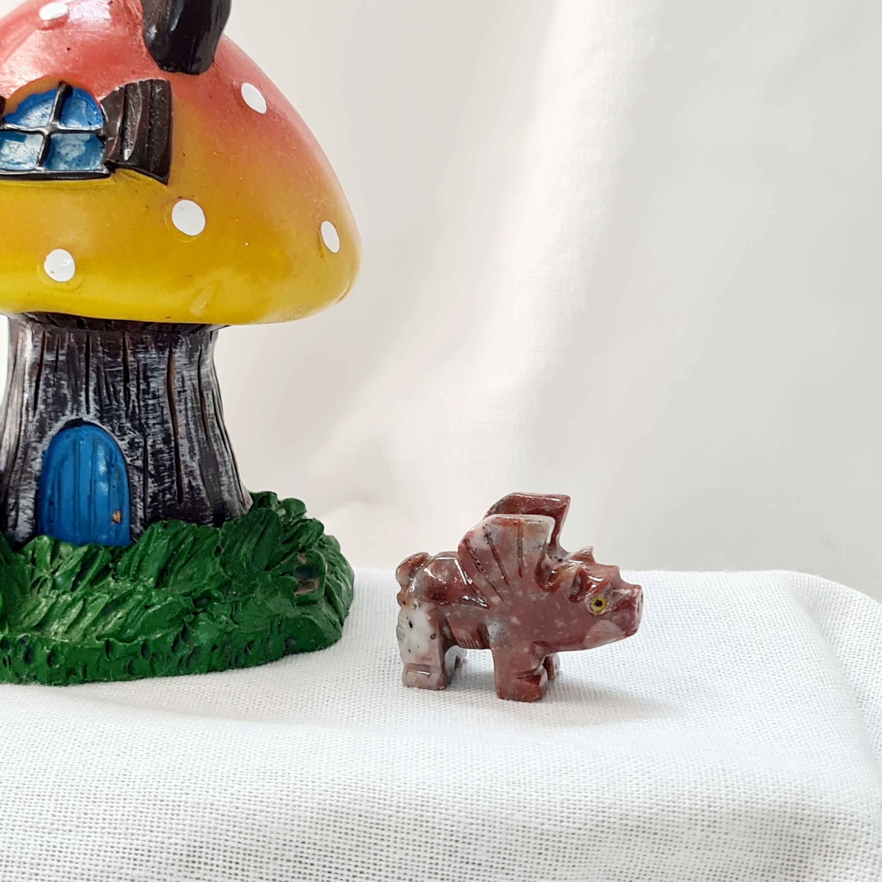 Dolomite Carving | Piggy