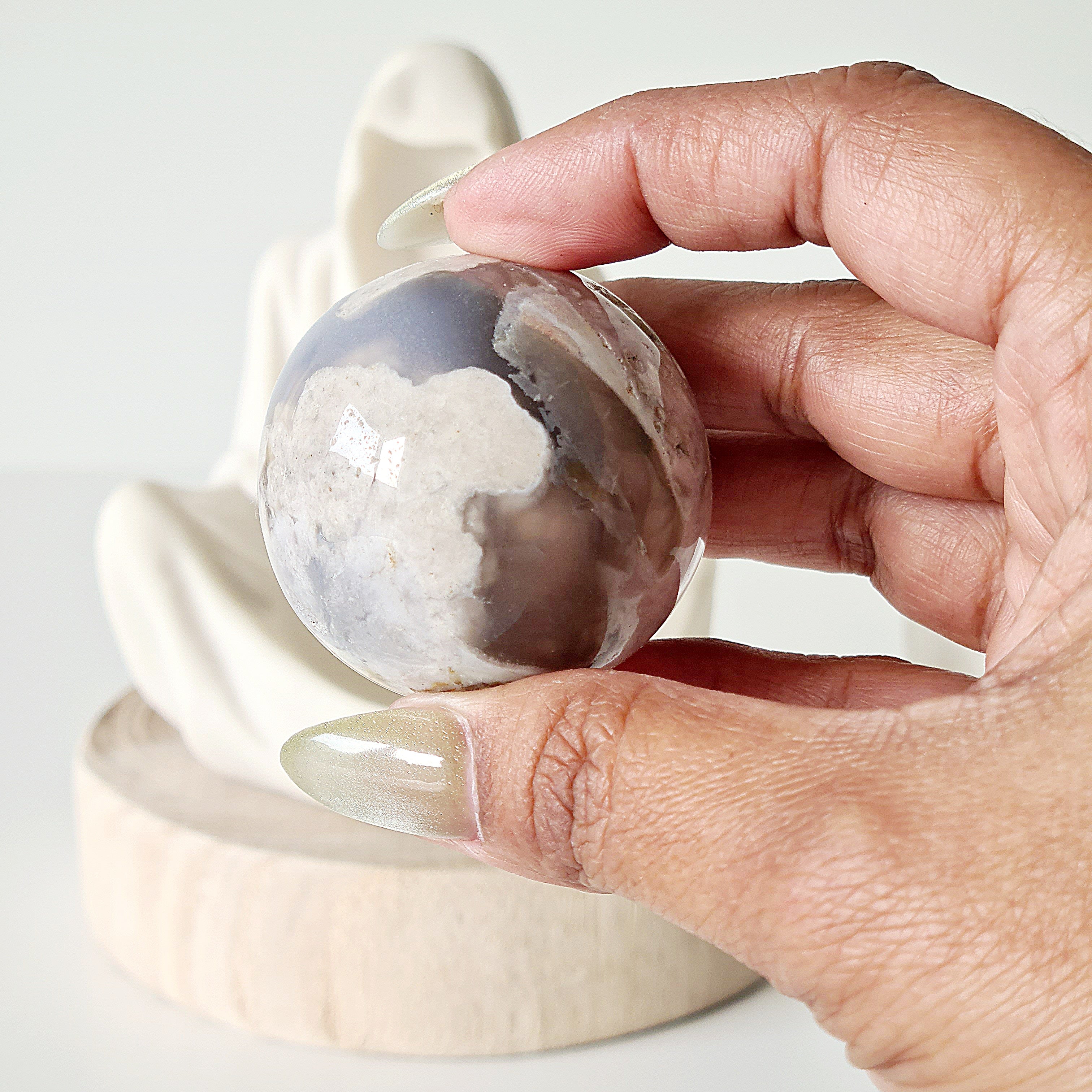 Gate Keeper with Grey Flower Agate Orb