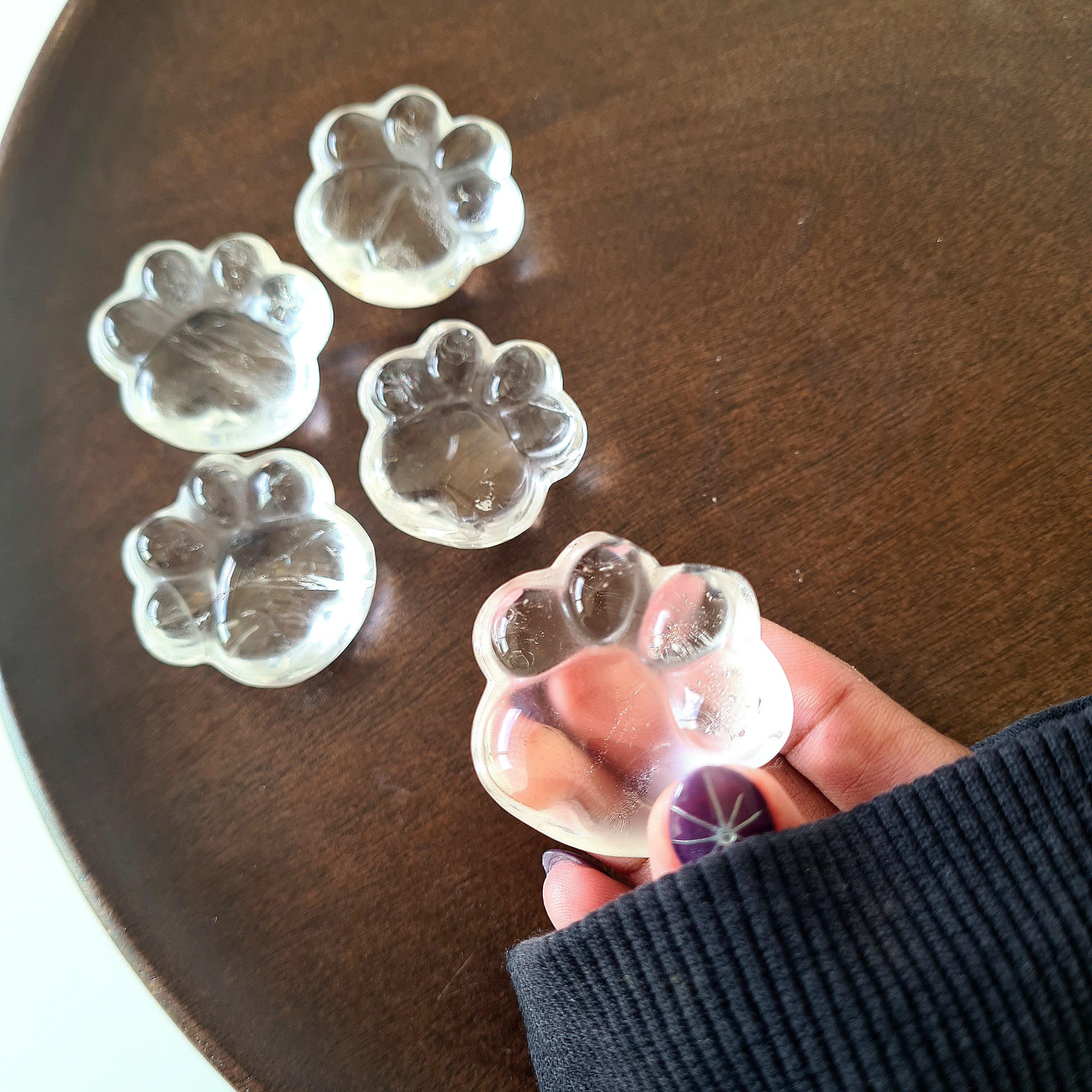 Quartz Paw ๐พ Carving | 1 Piece intutively picked