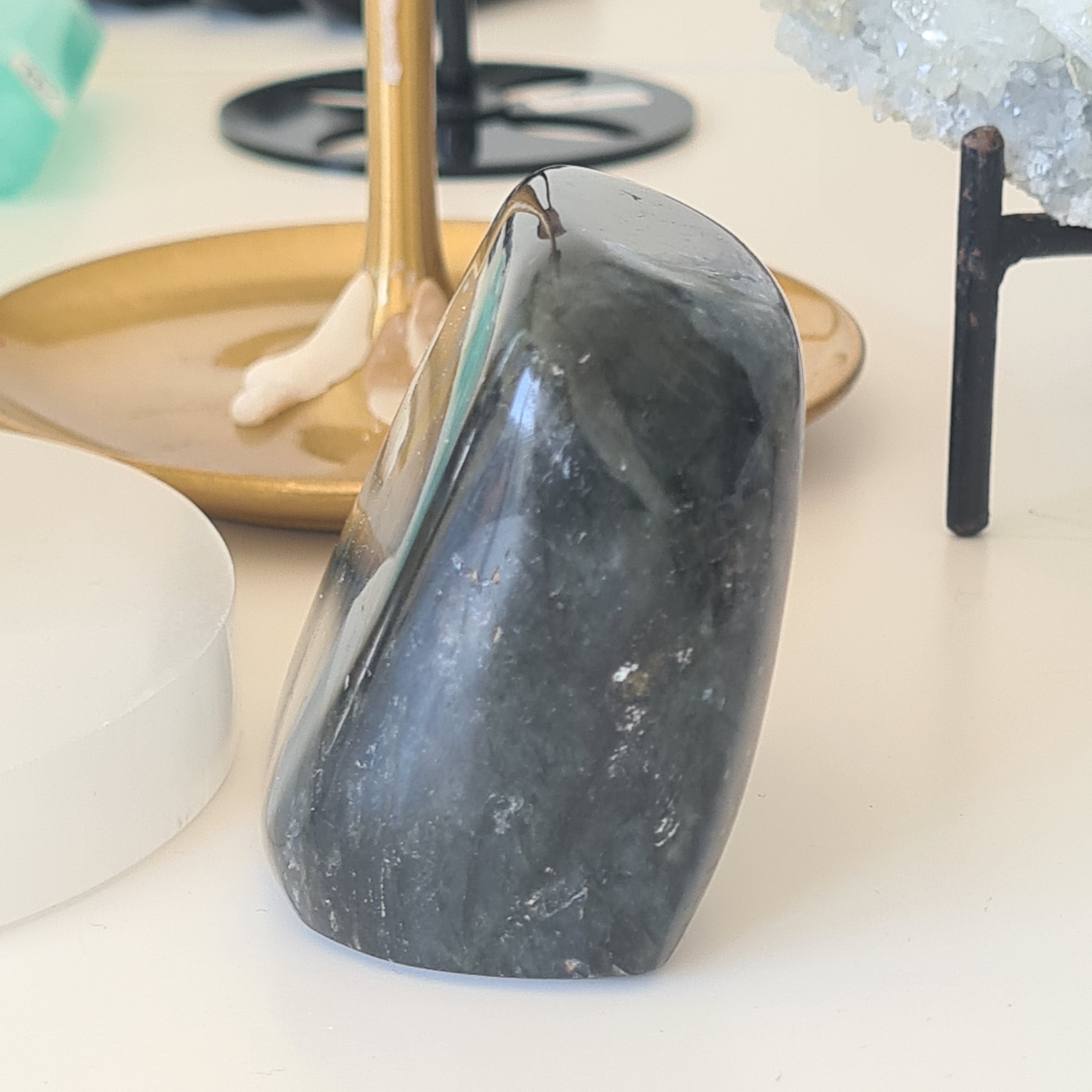 Labradorite Free Form