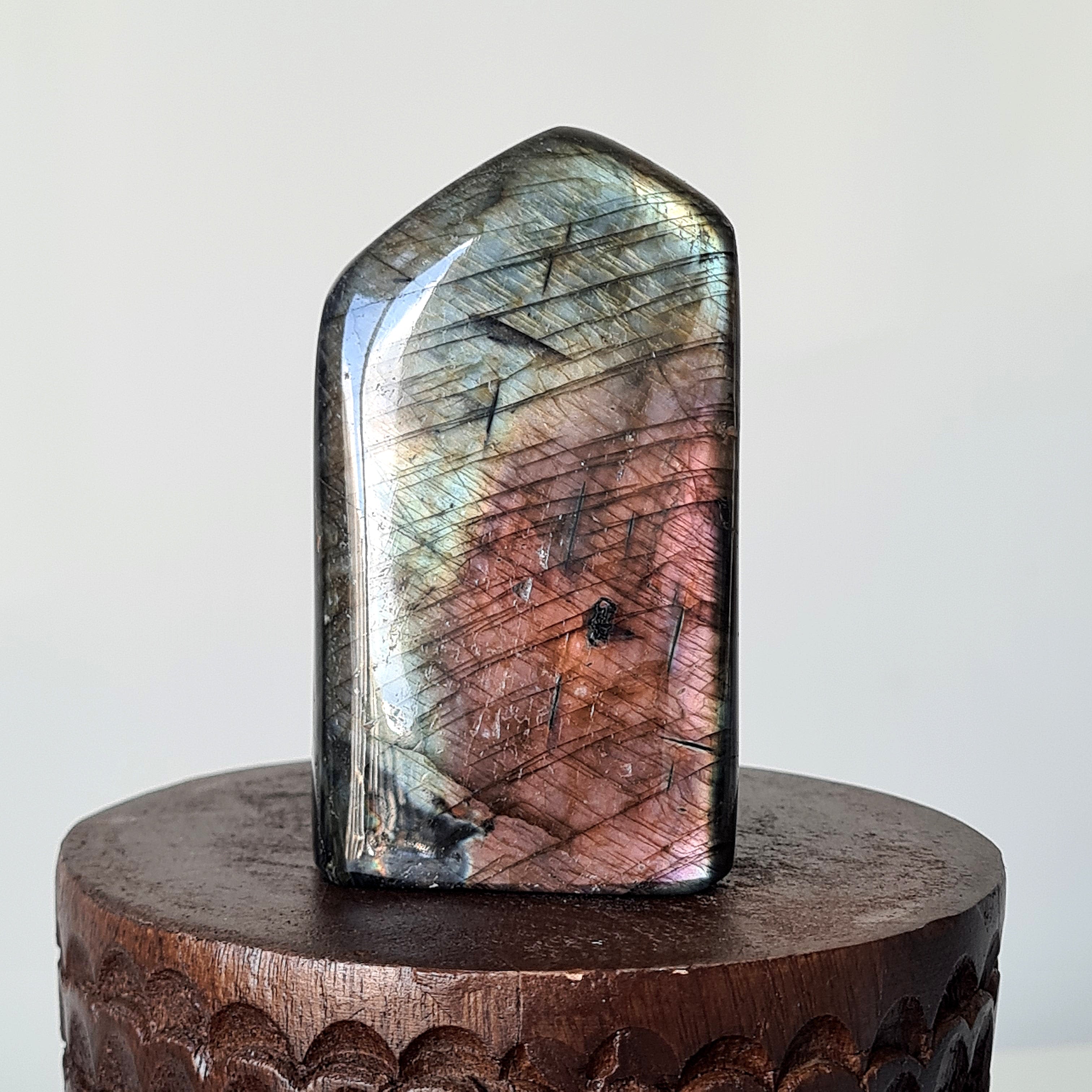 Labradorite | Moody B