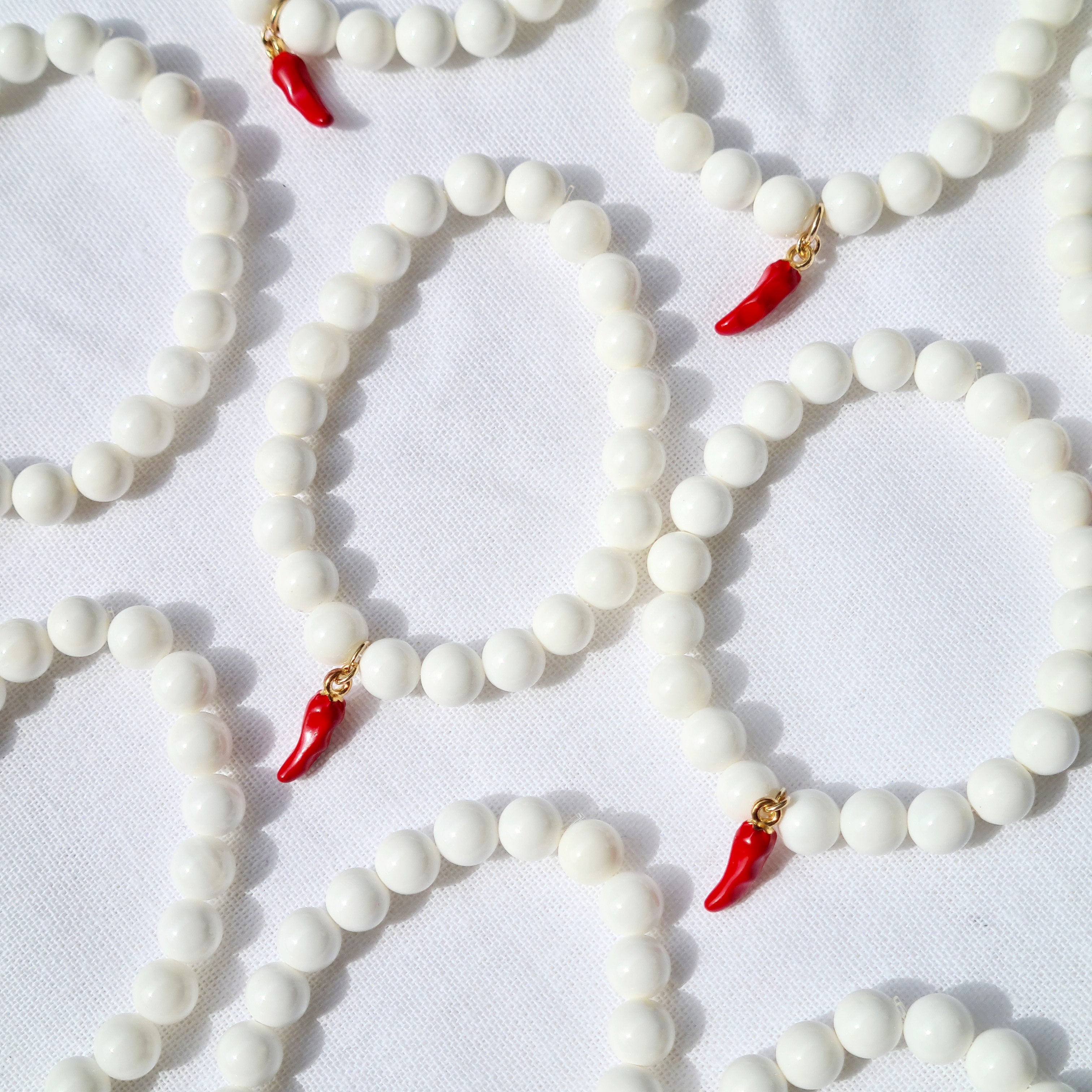 Red Chilli πΆ Bracelet | Protection Agaisnt Envy