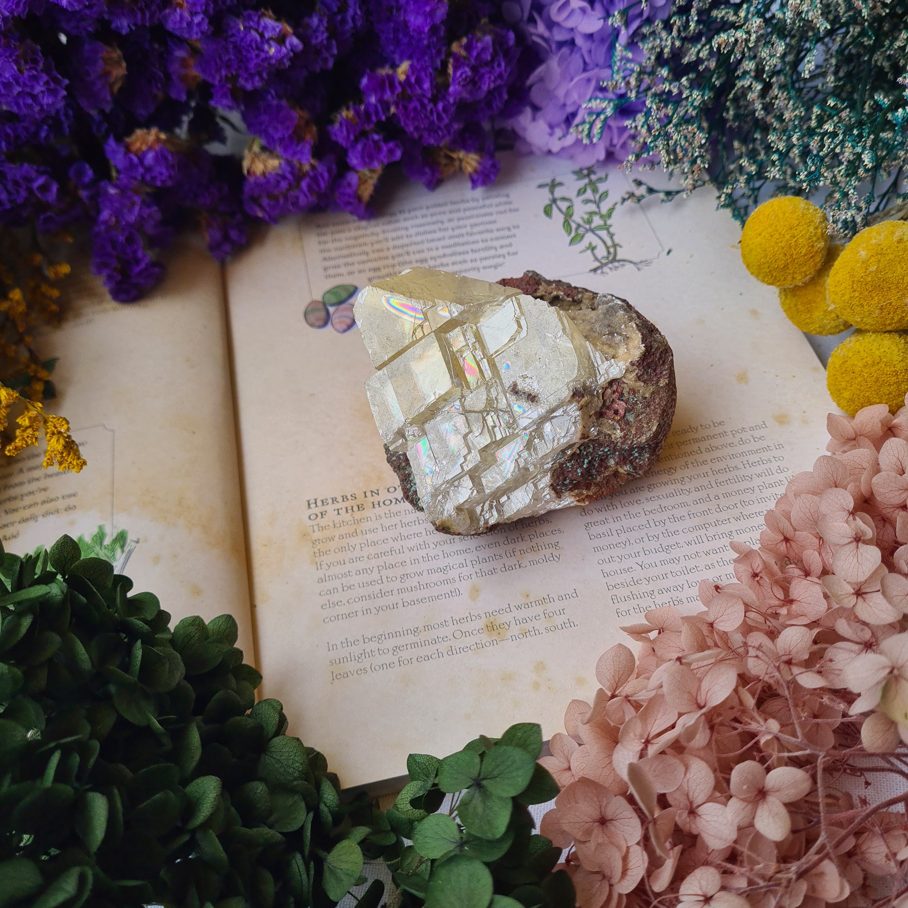 🌈 Optical Calcite