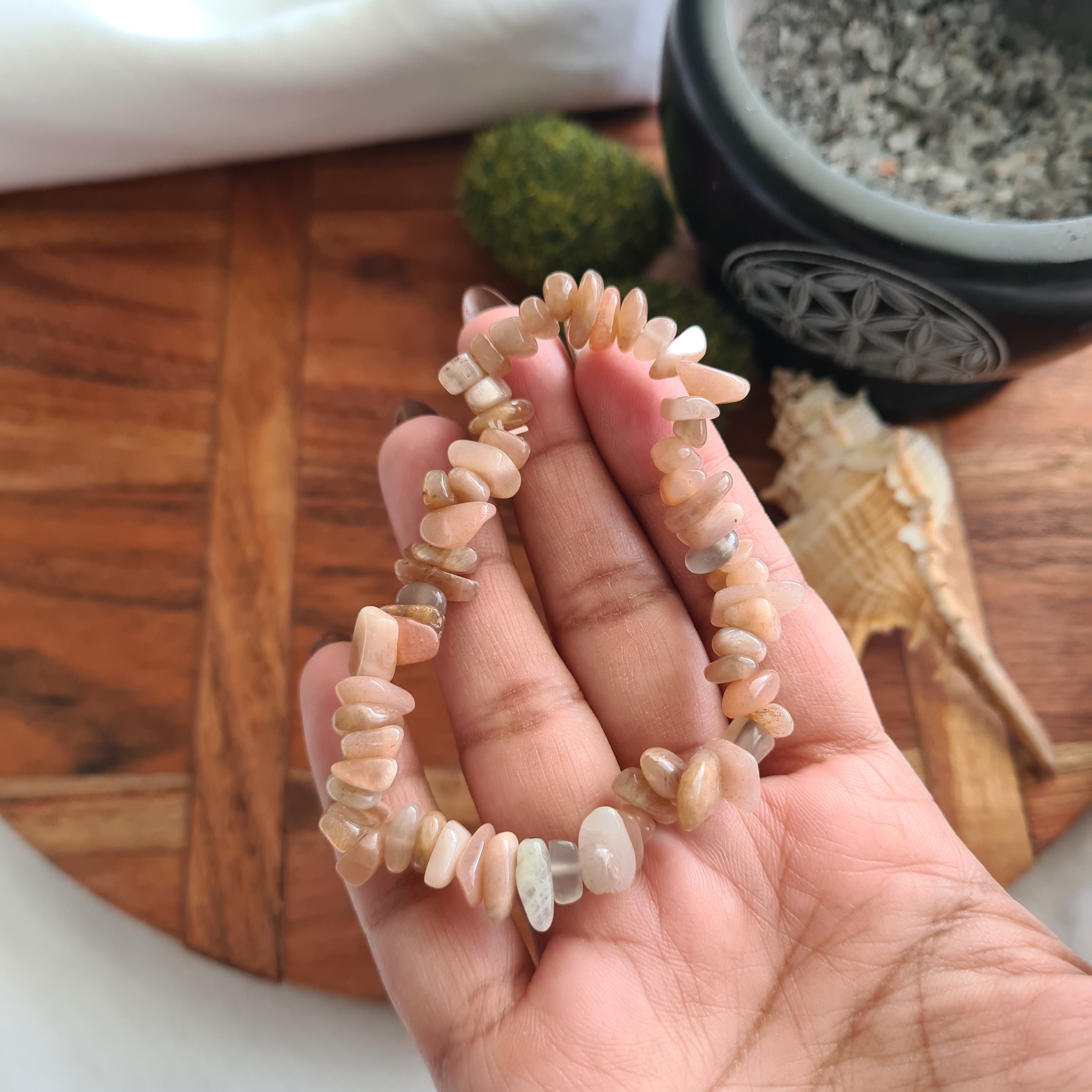 Peach Moonstone Crystal Chips Bracelet | 1 Piece