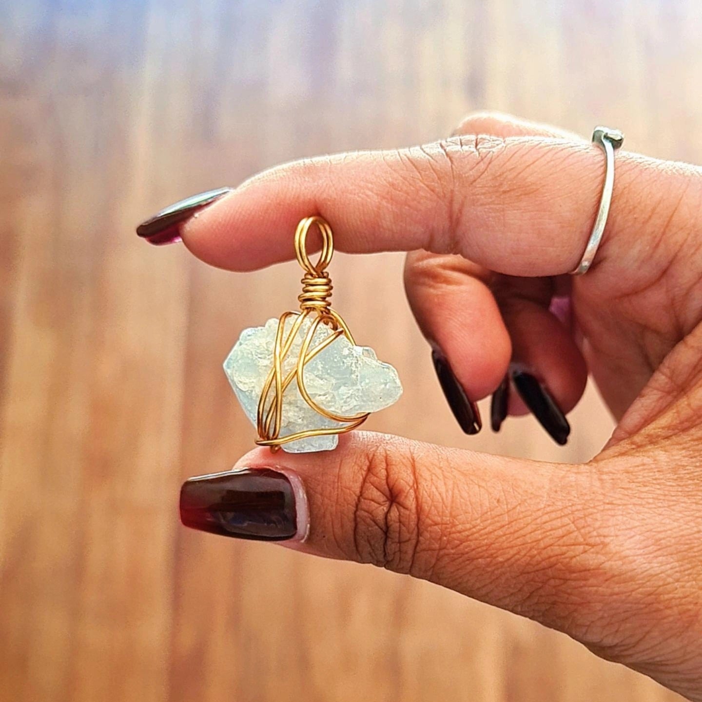 Celestite Pendant | Golden Colour Wire