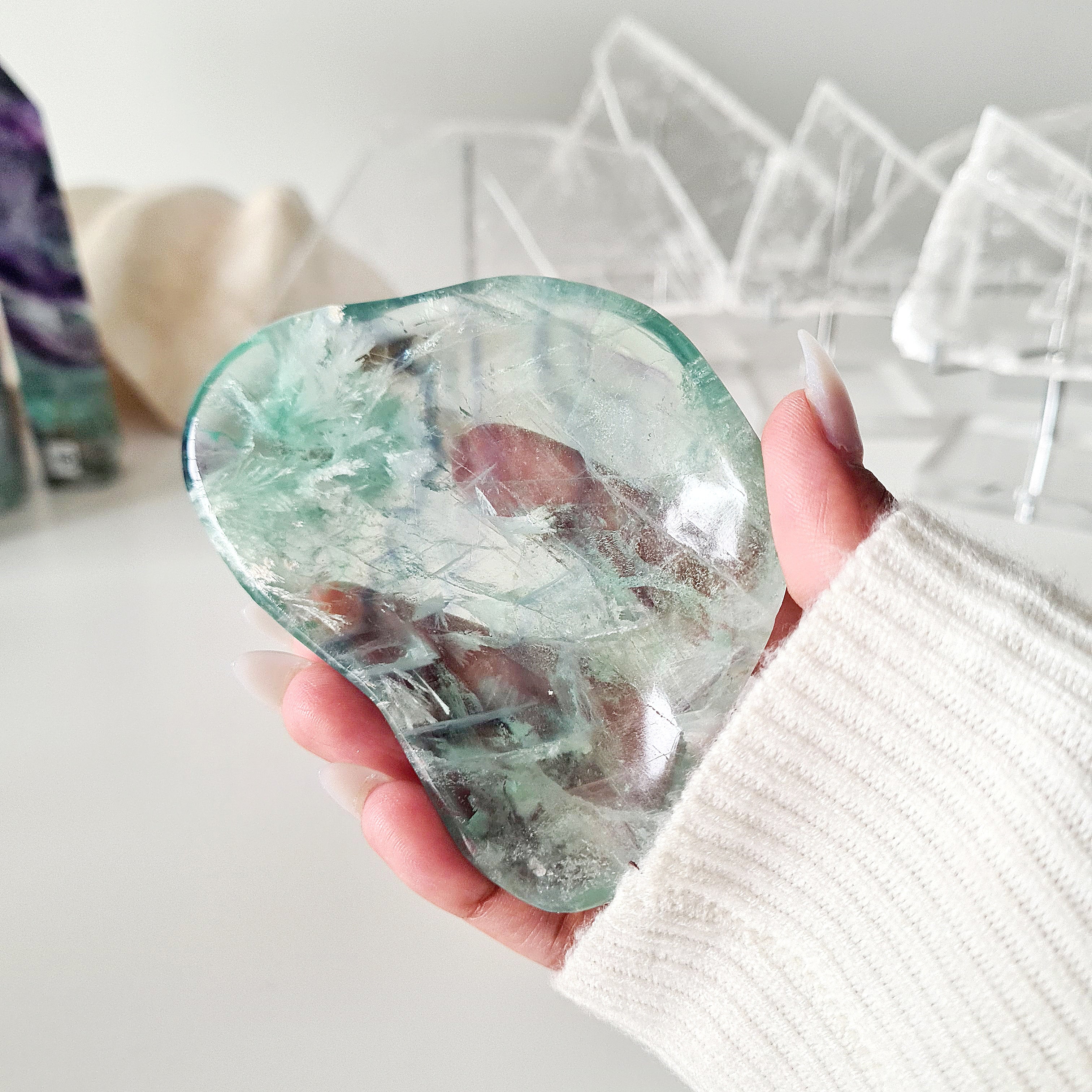 Feather Fluorite Crystal Bowl | fb4 | 124 g