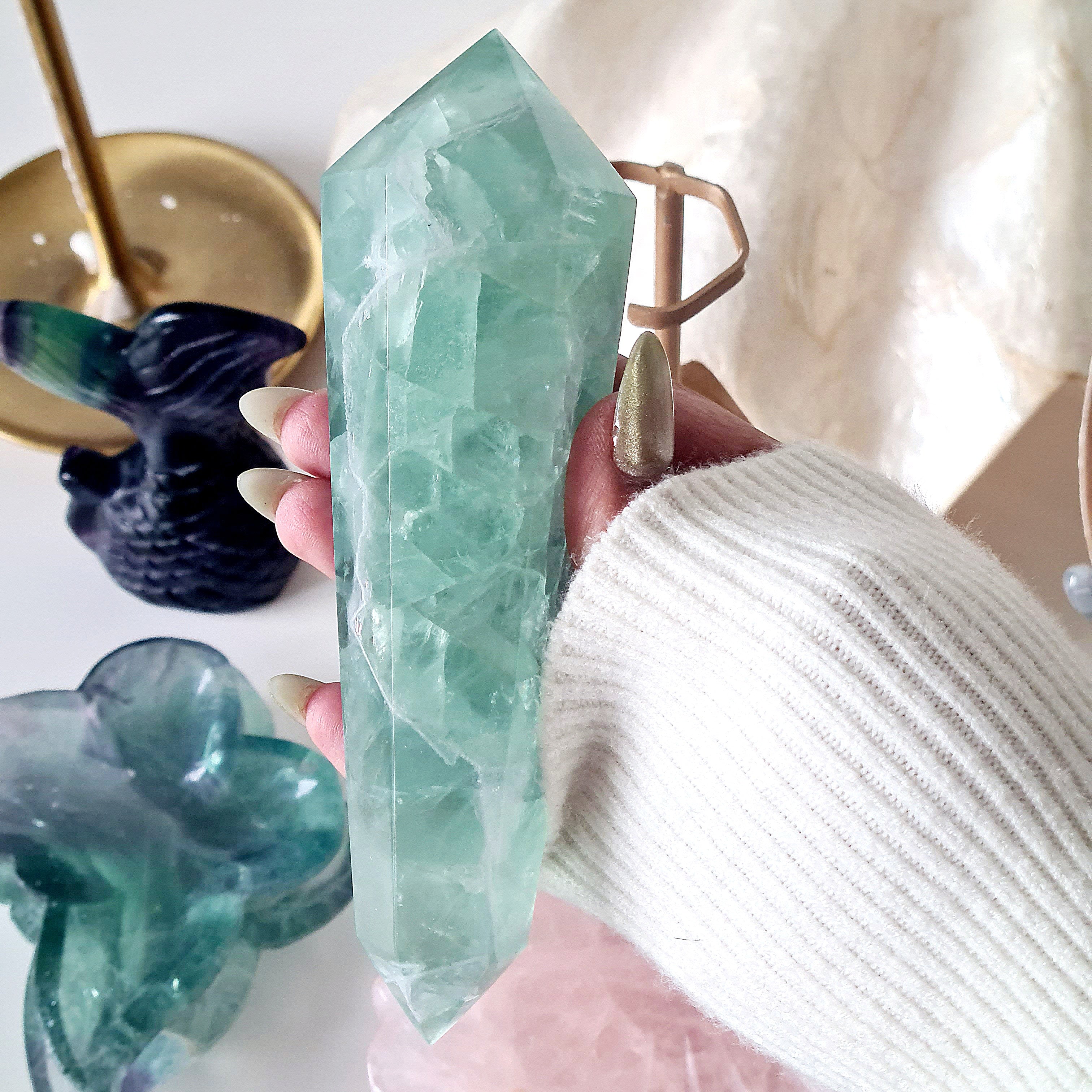 Fluorite DT with stand | D | 334 g | 14 cm