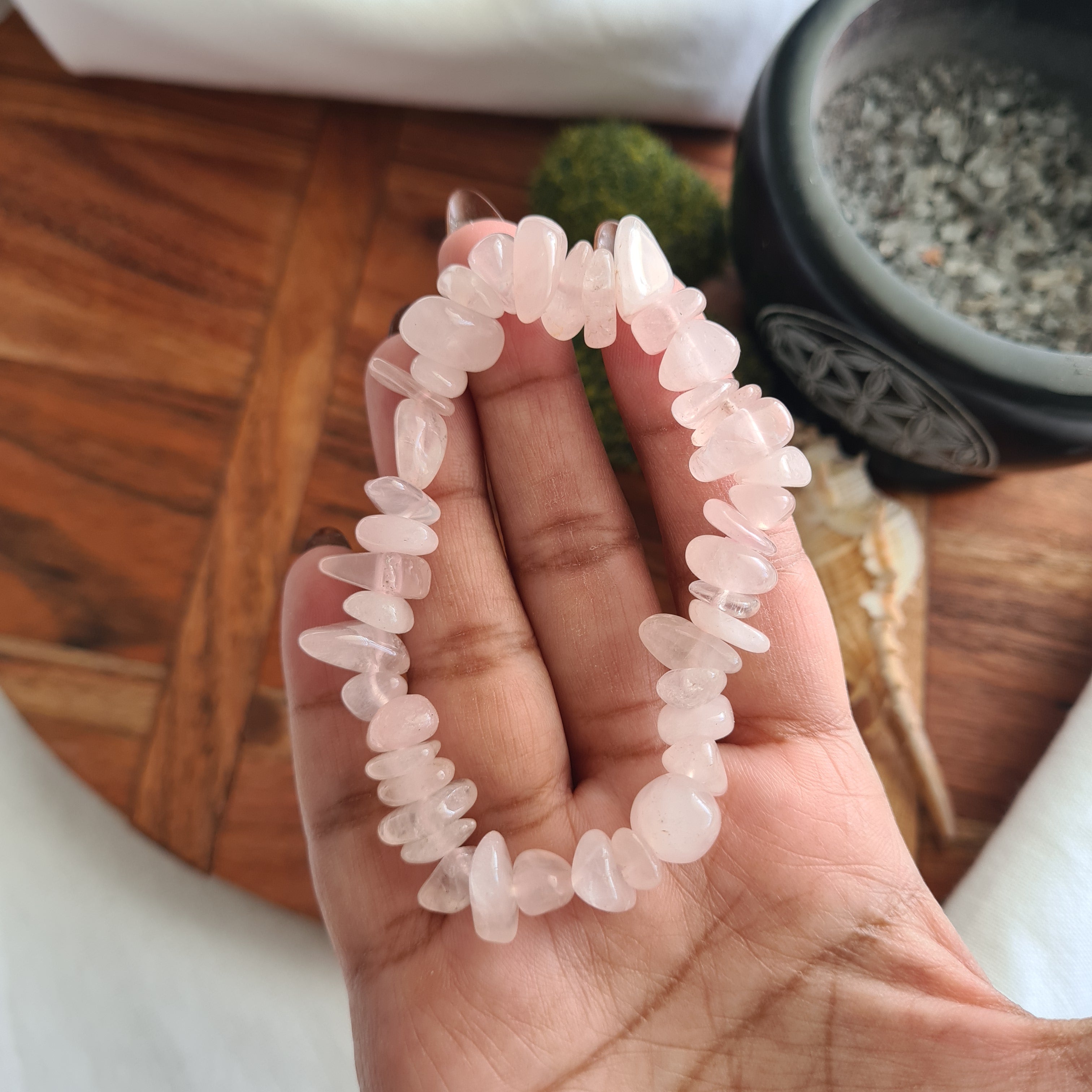 Rose Quartz Crystal Chips Bracelet | 1 Piece