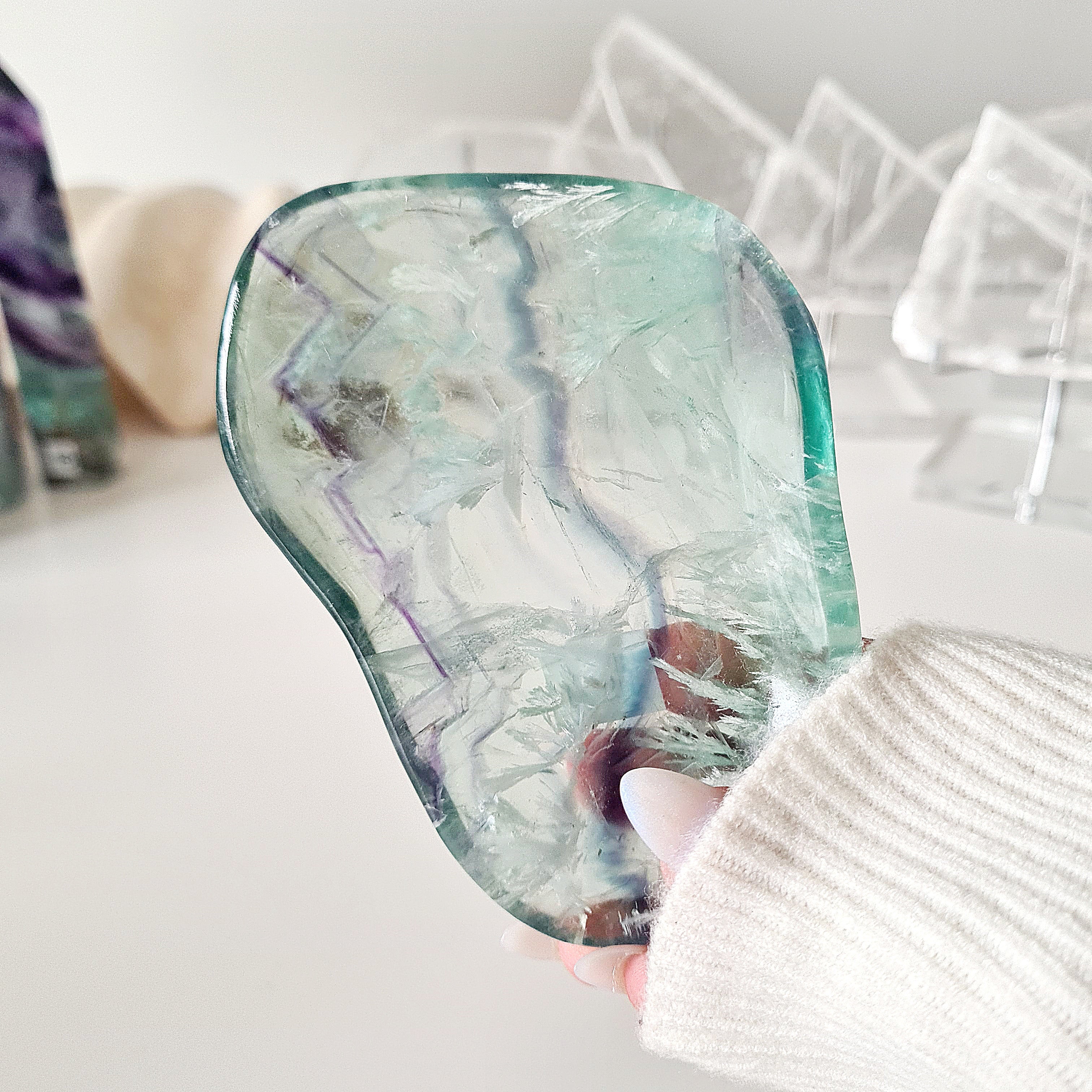Feather Fluorite Crystal Bowl | fb1 | 165 g