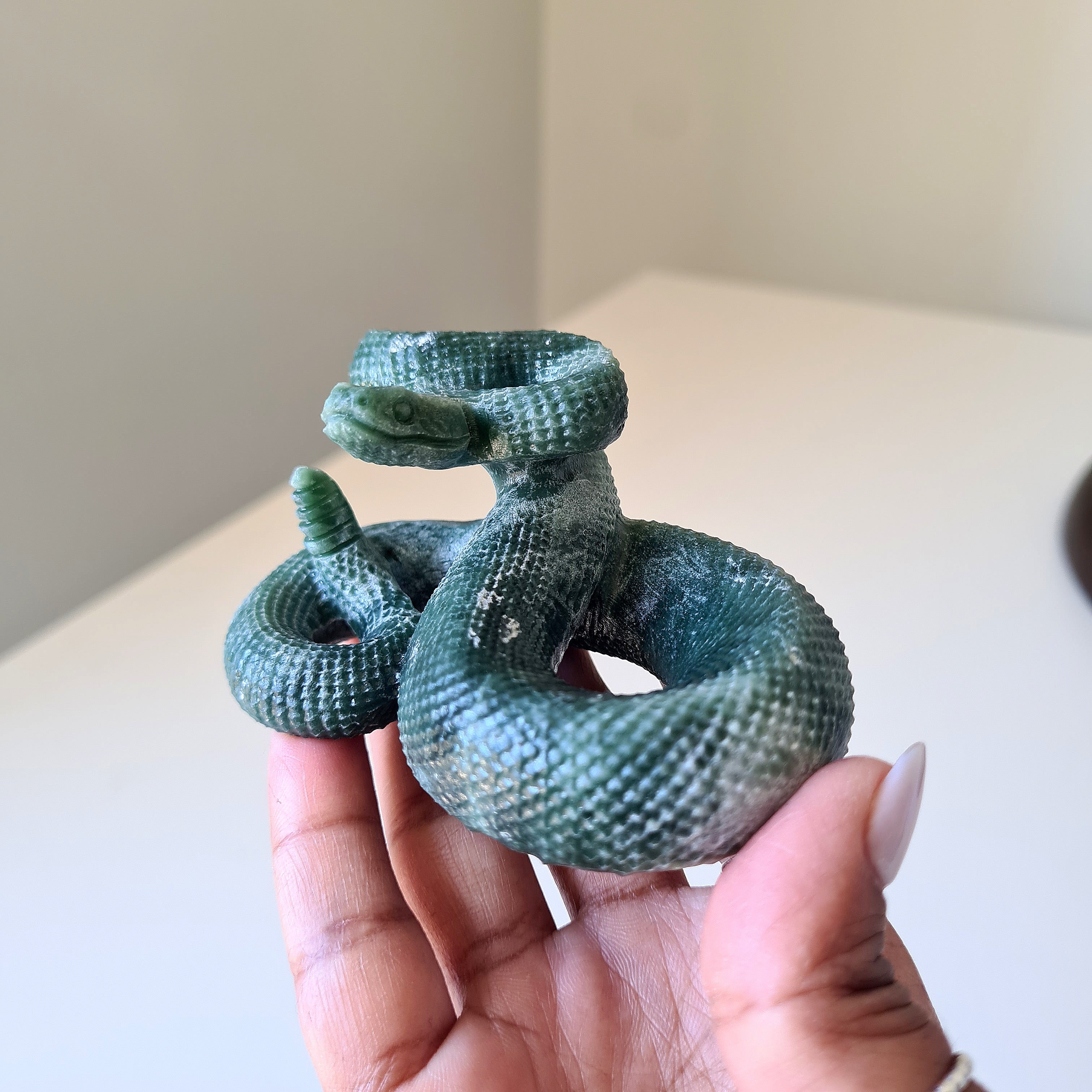 Viper Carving | D