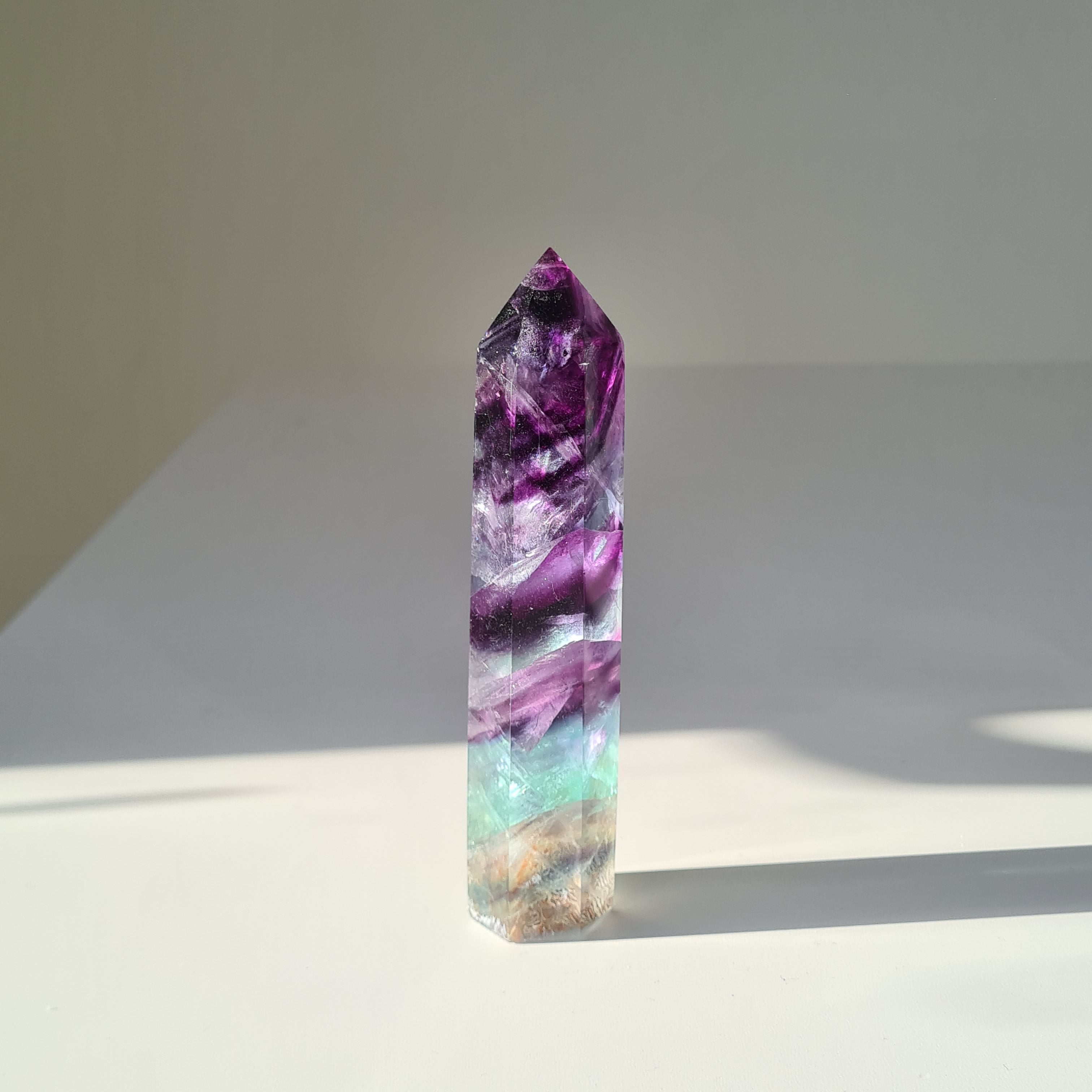 Dreamland Fluorite | f6 | 280 g | 14.5 cm tall | Spinny Bottom