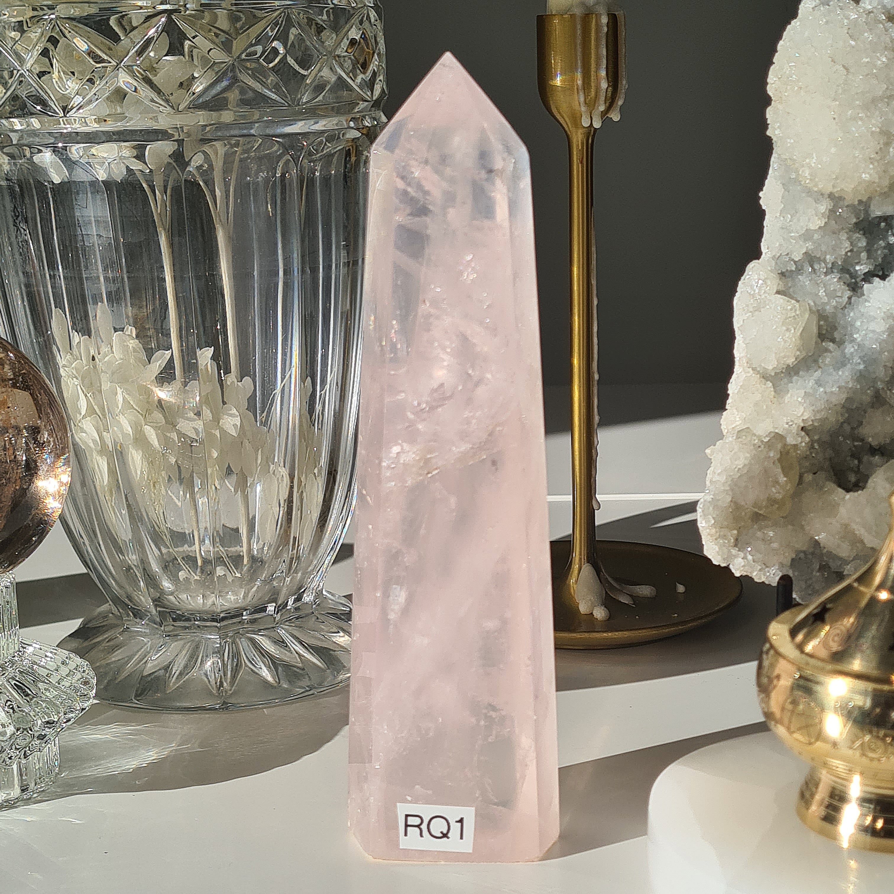 Rose Quartz Tower | Venus | 18.6 cm | Natural