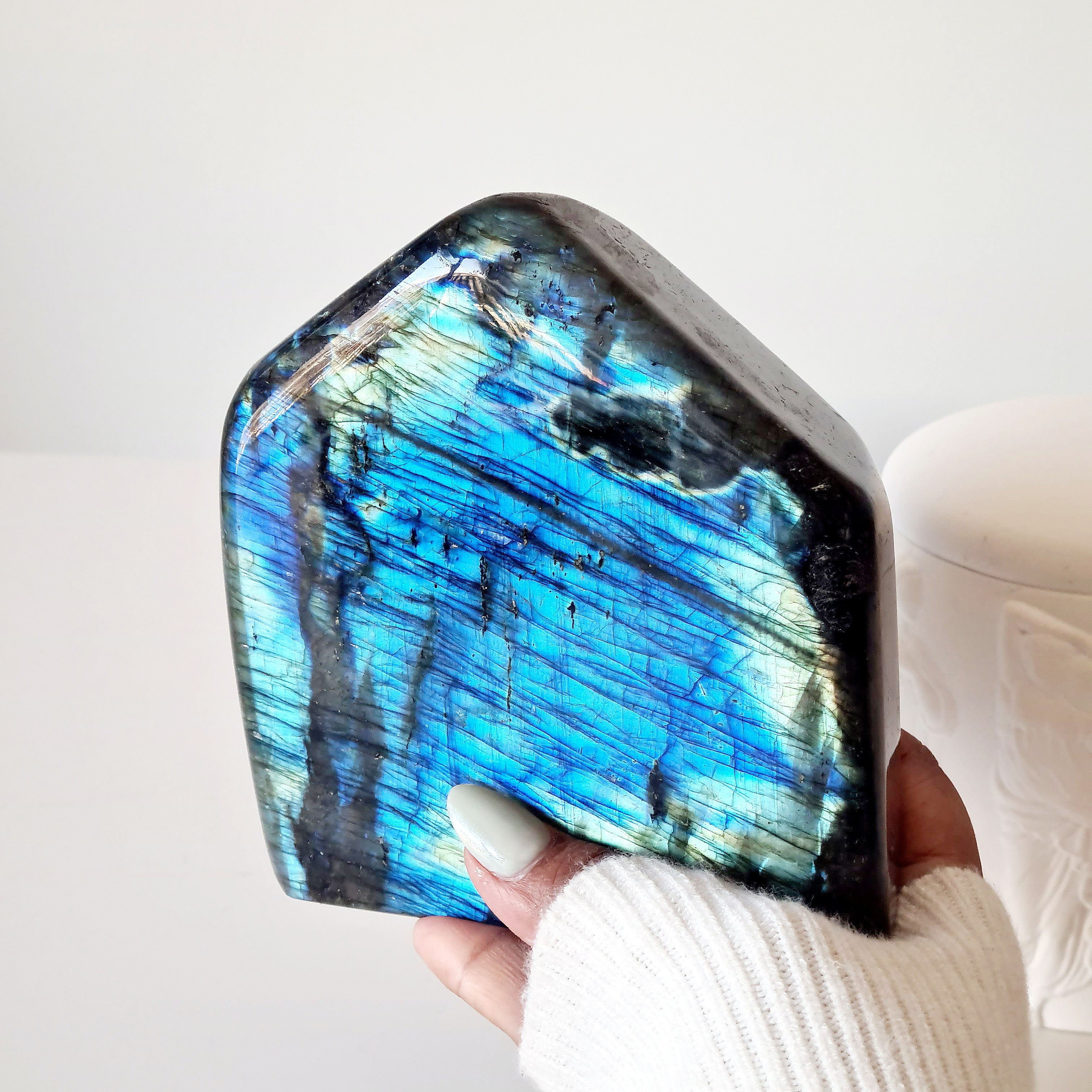 Labradorite | C | 1.3 kg