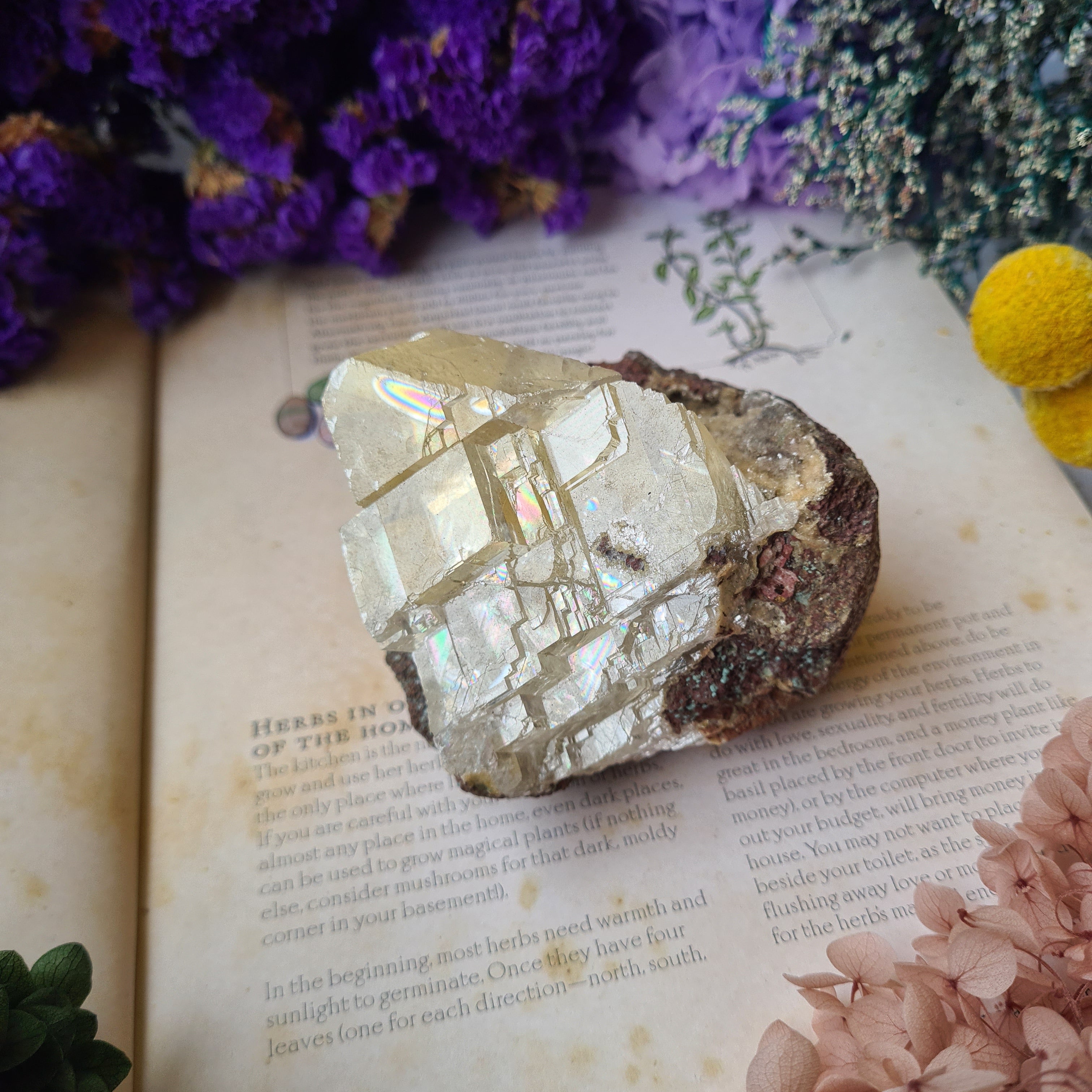 🌈 Optical Calcite