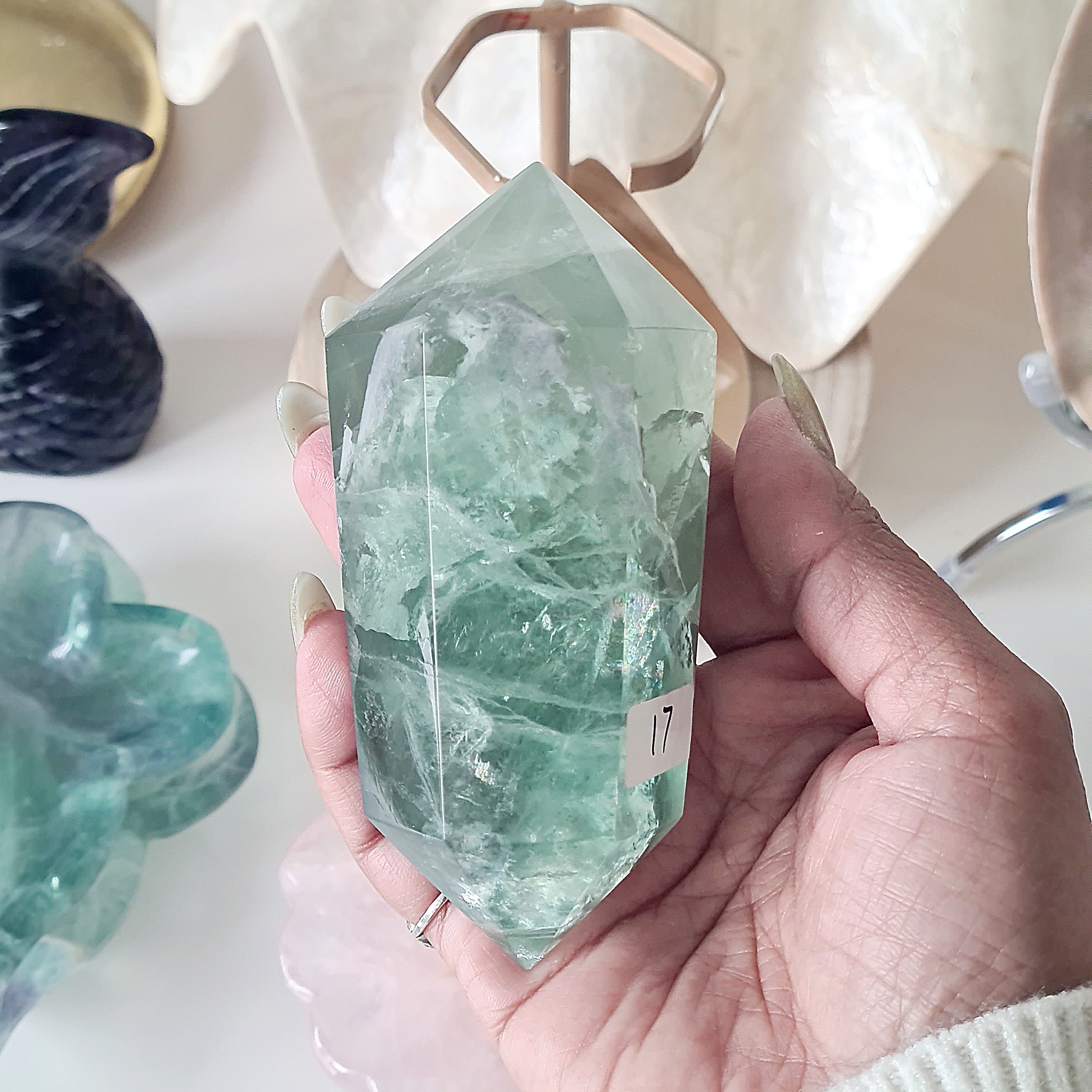 Fluorite DT with stand | C | 318 g | 9.8 cm