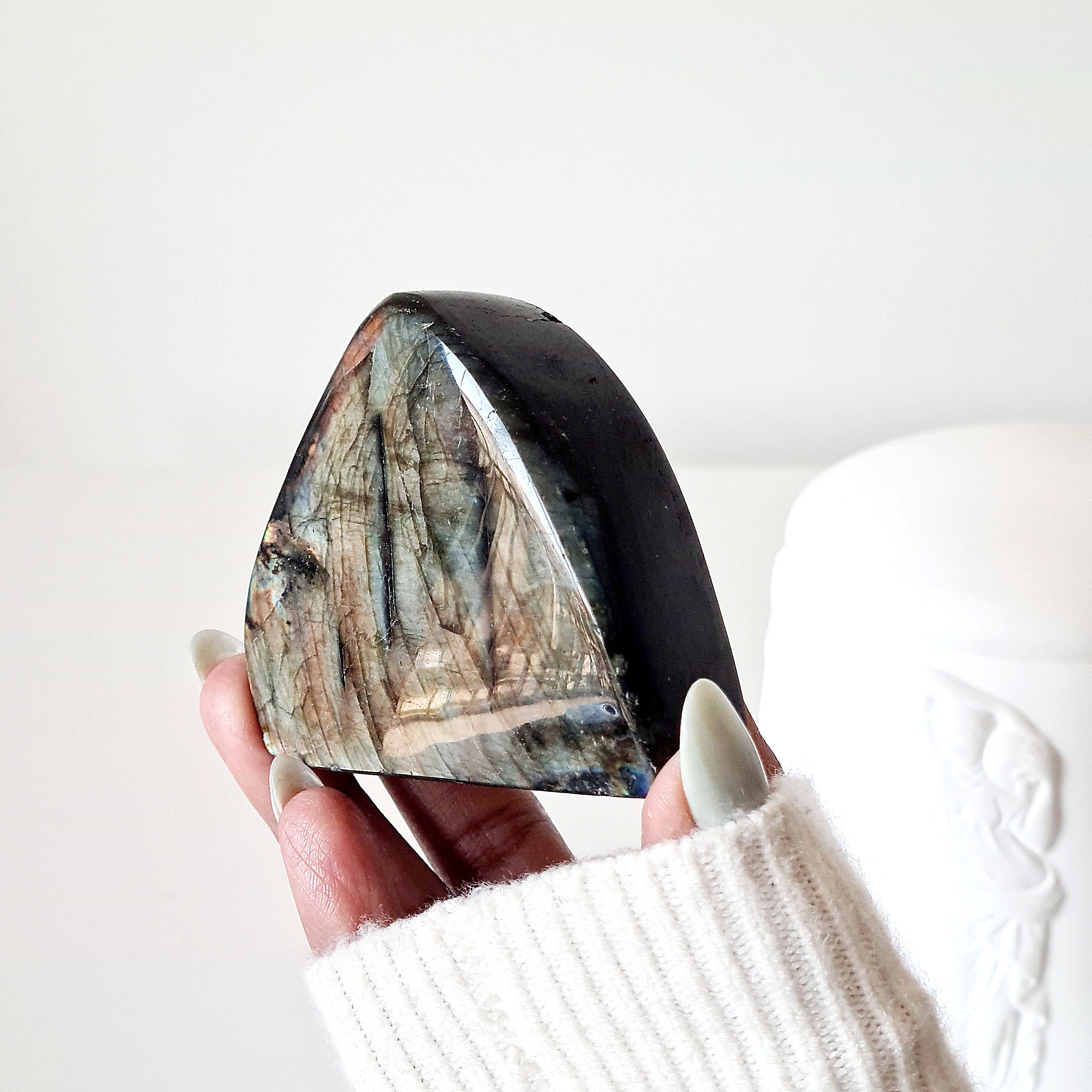Labradorite | J | 150g