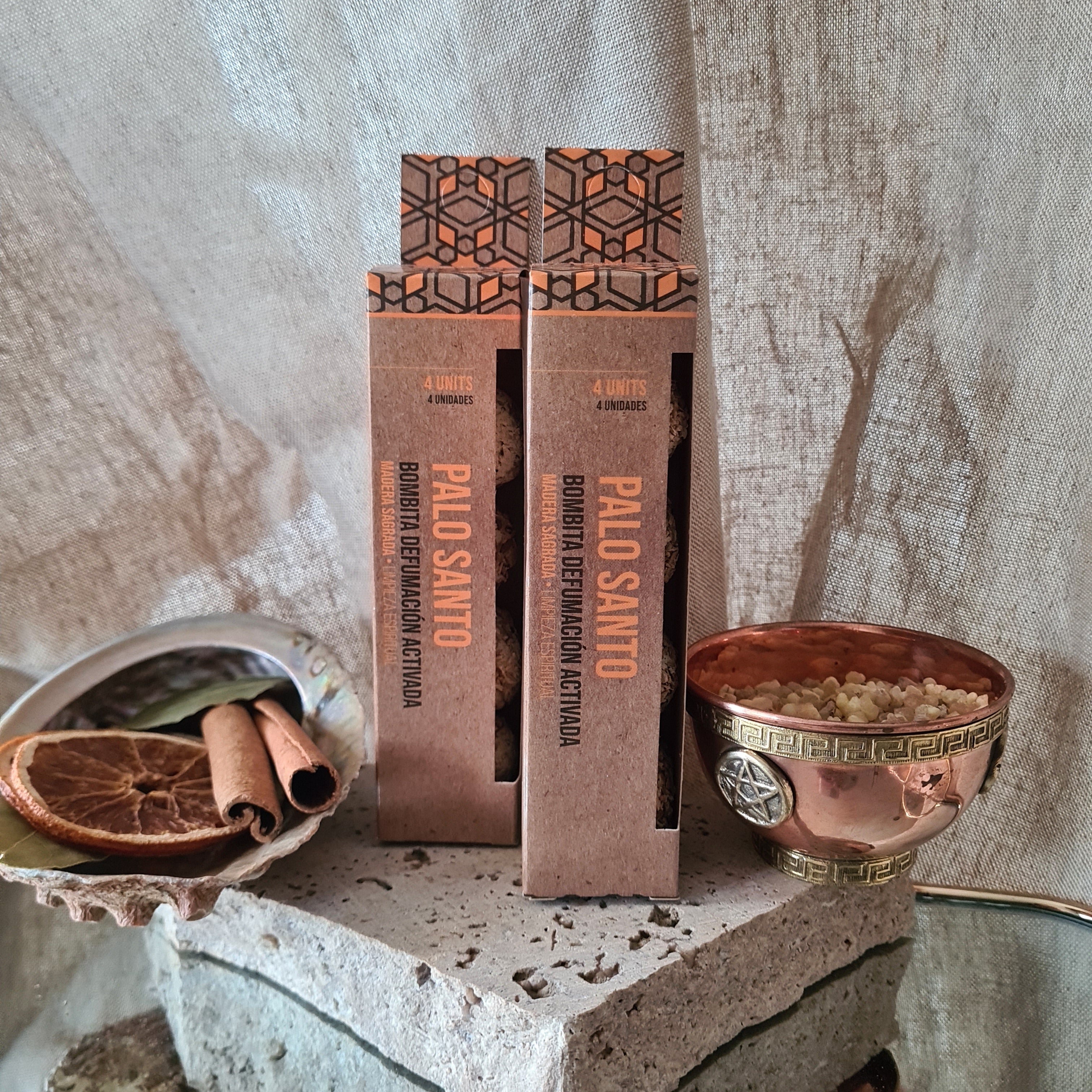 Deep Calm | Palo Santo | 4pcs Smudge Bomb