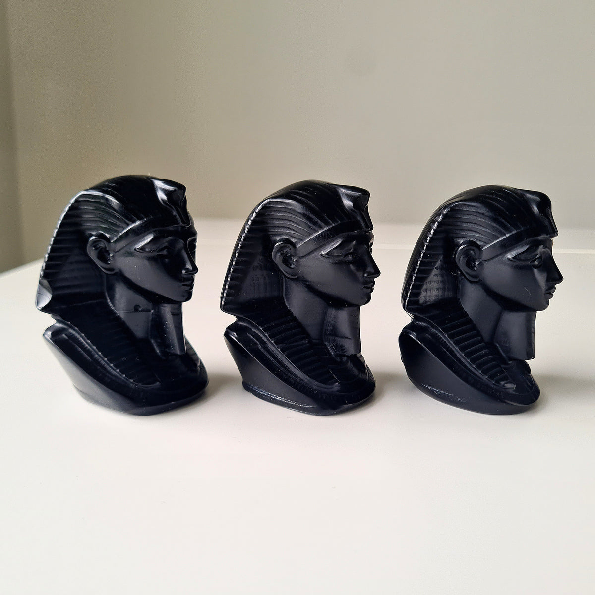 King Tut |Obsidian |Intutively Picked | 1 Piece