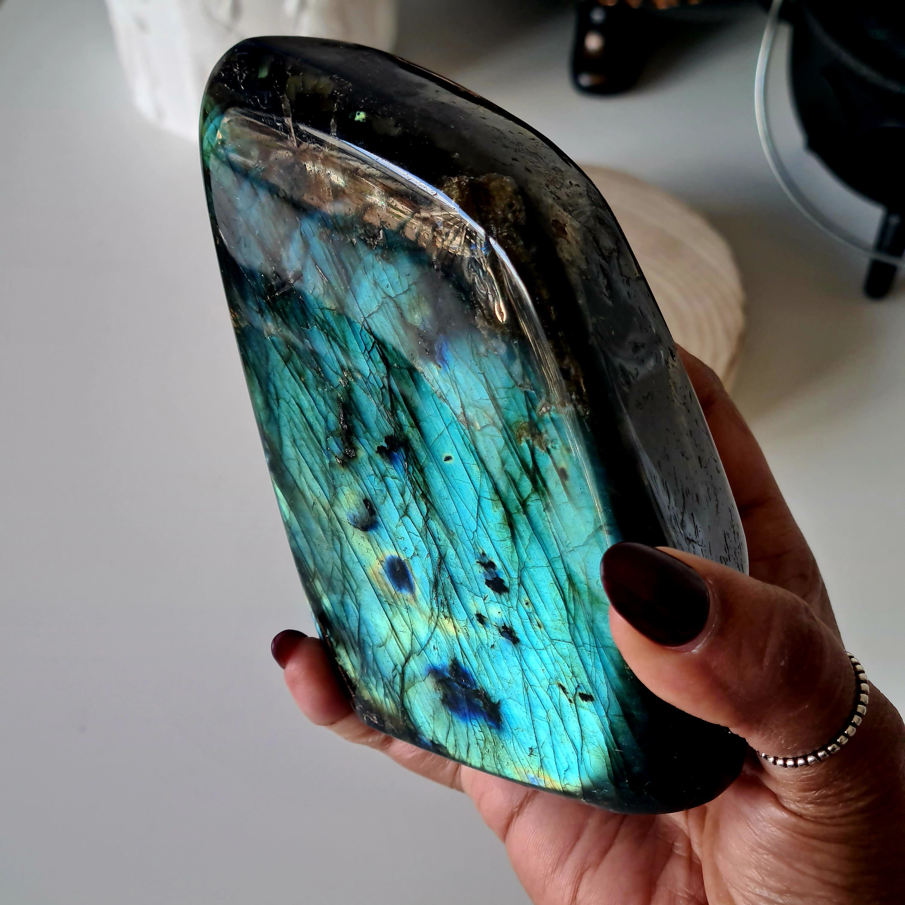 Labradorite | 850 g