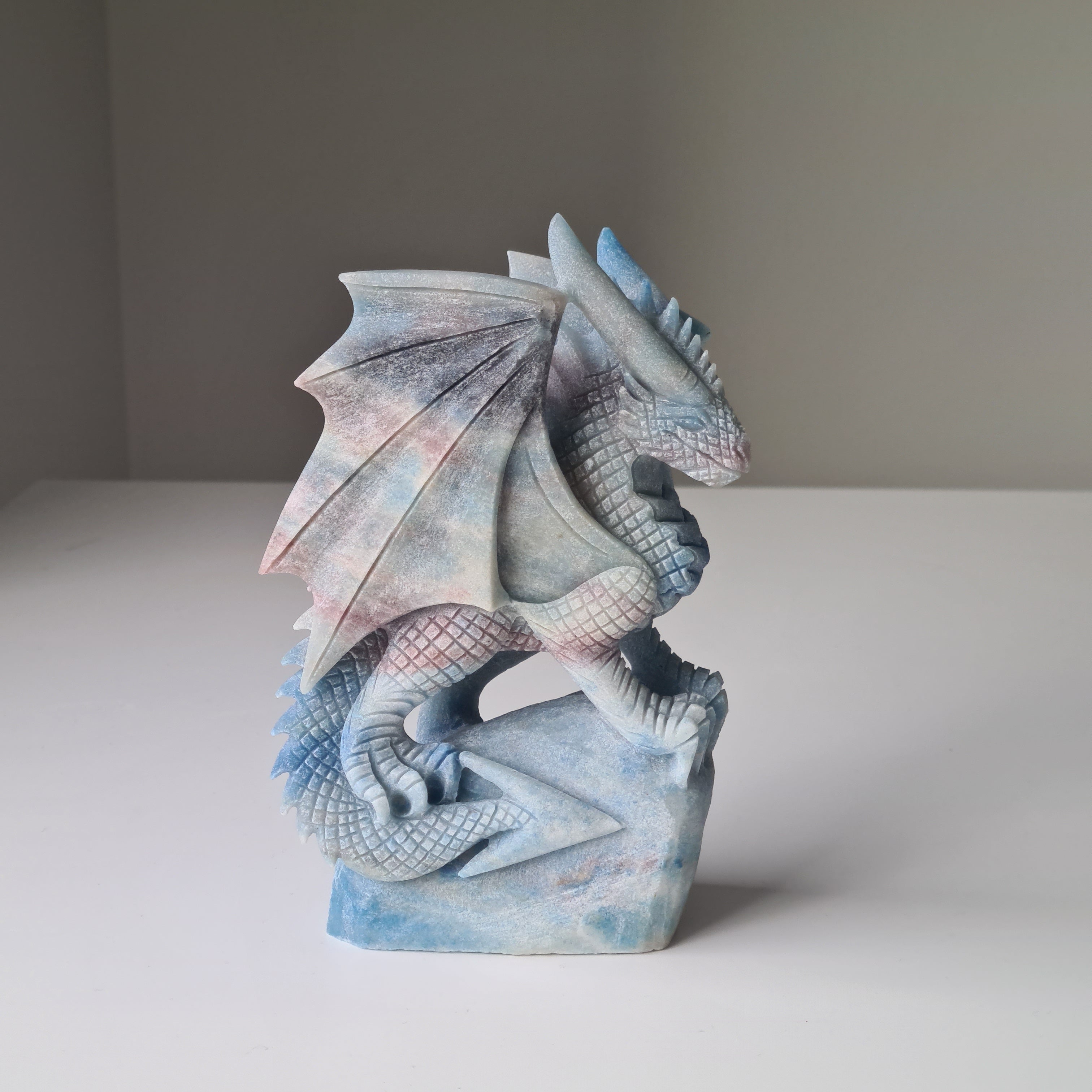 Trolleite Dragon | 15.8 cm tall |900 g | Handcarved