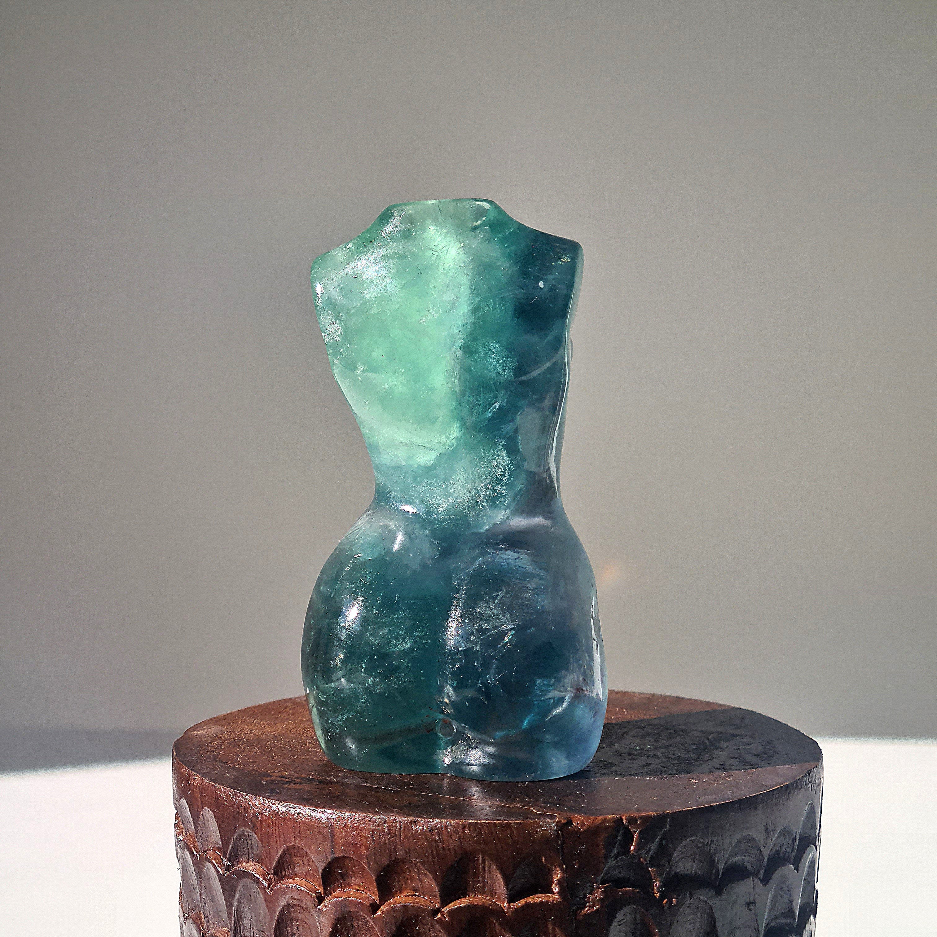 Fluorite Crystal Goddess | F | 300 g | looks Green in laked eyes
